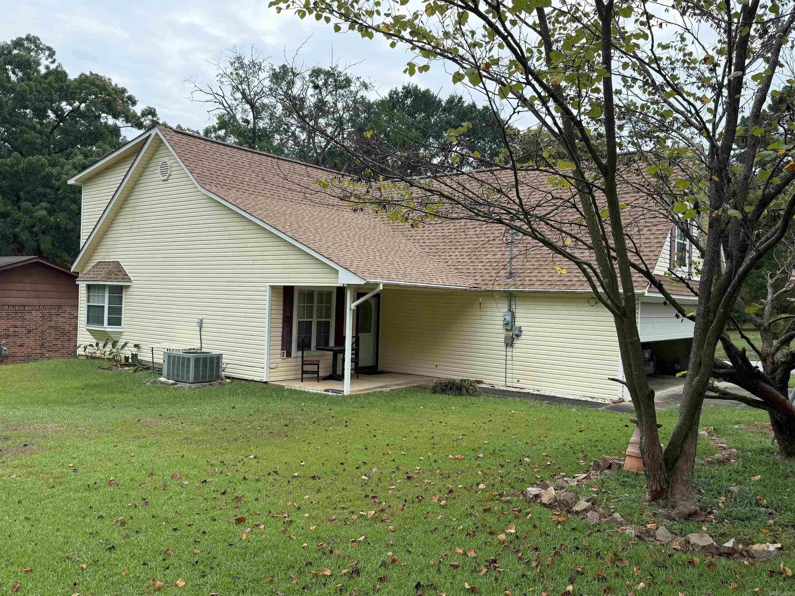 514 W Shepherd  Nashville, AR