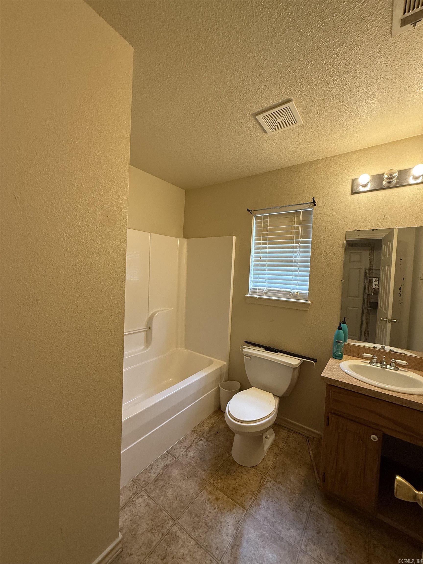 514 W Shepherd  Nashville, AR