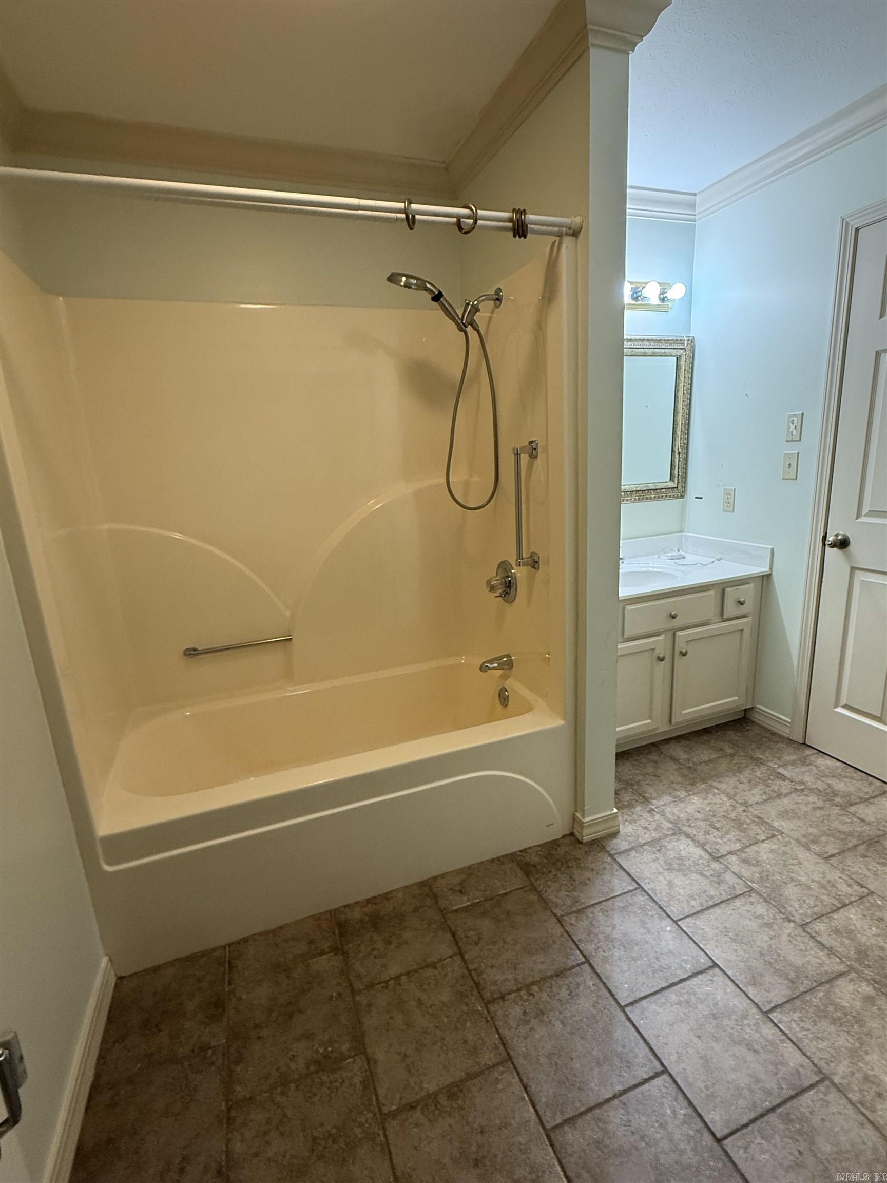 2710 Oak Meadow  Searcy, AR