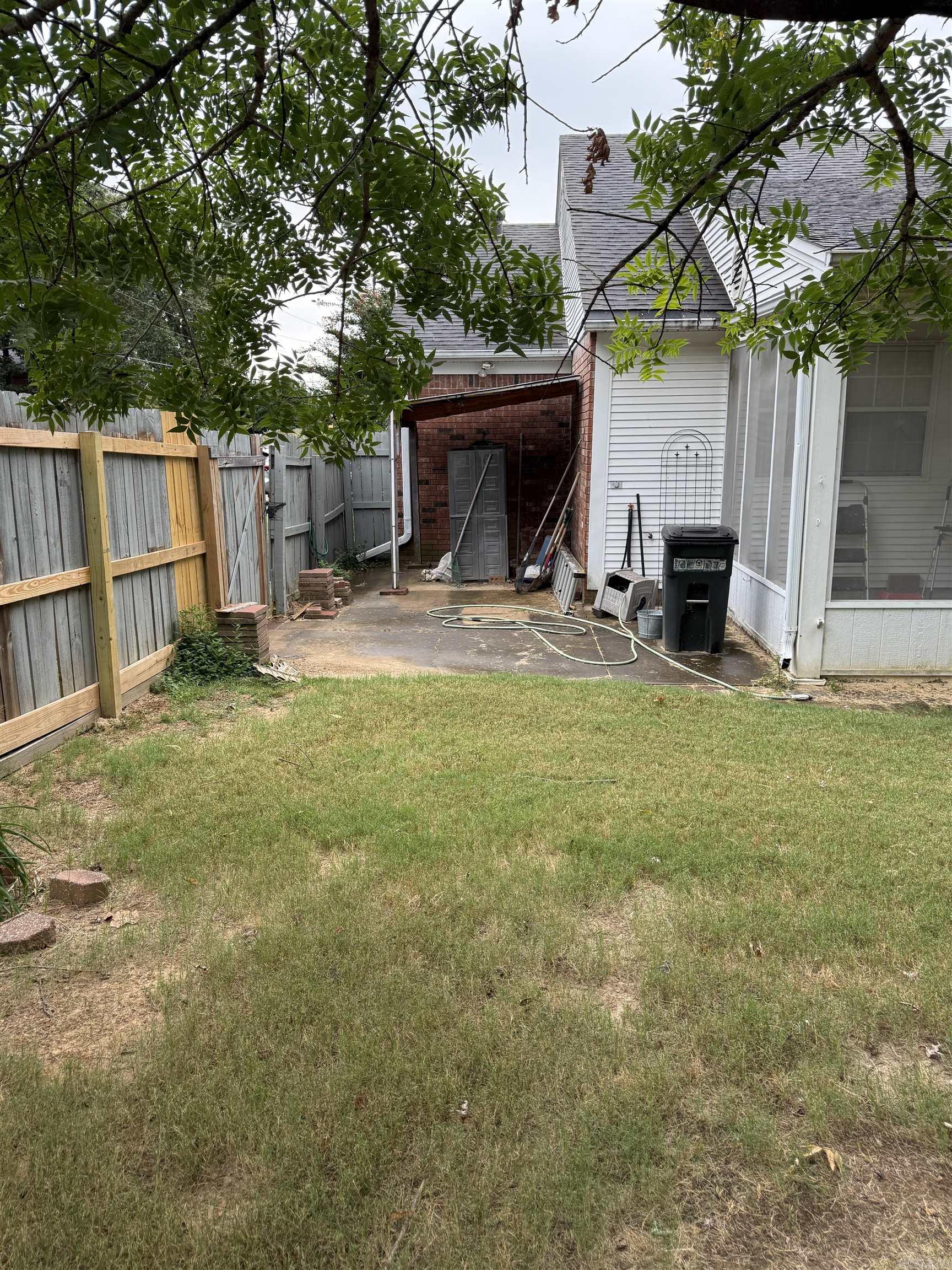2710 Oak Meadow  Searcy, AR
