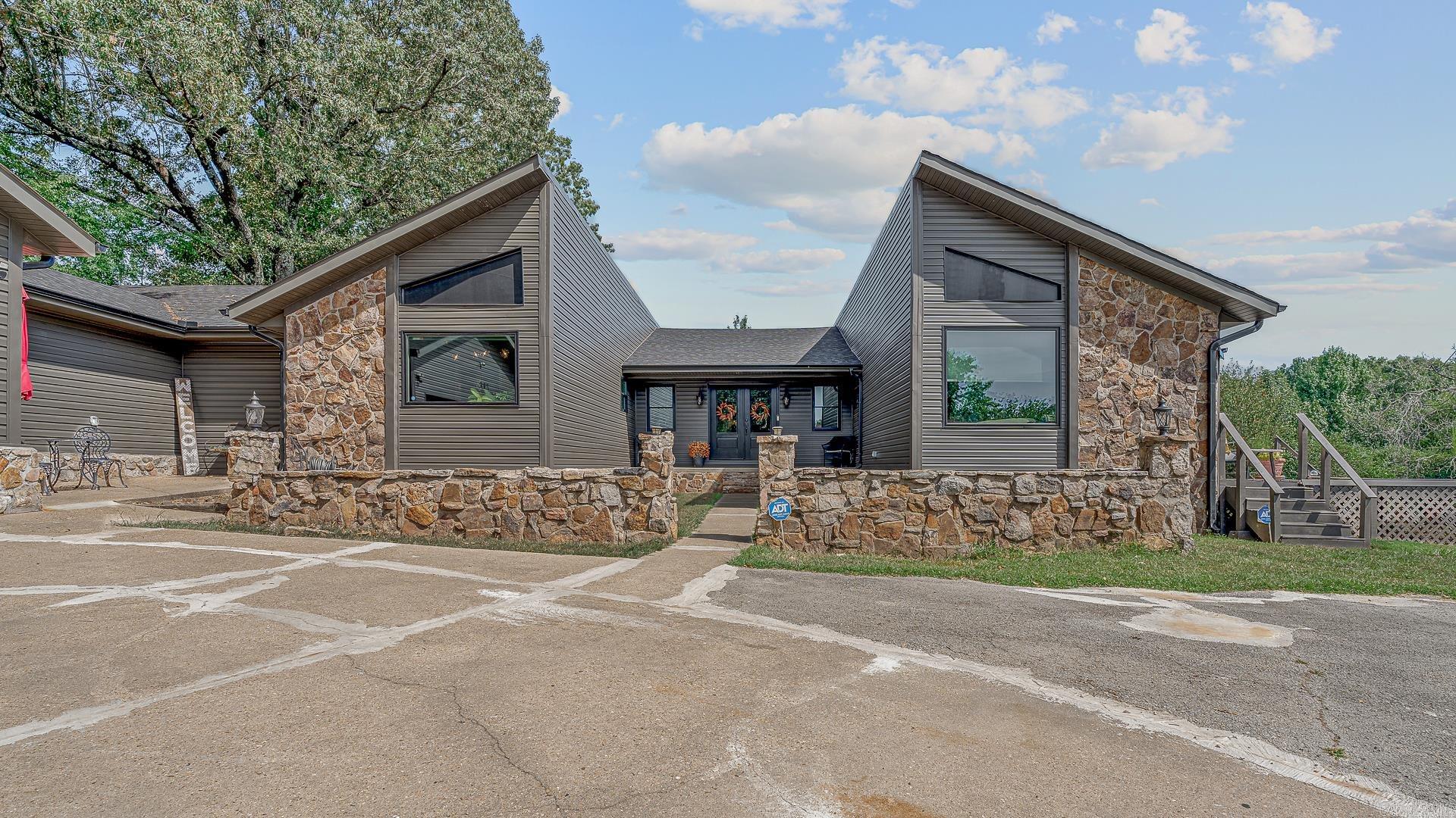 700 Cedar Ridge  Paragould, AR