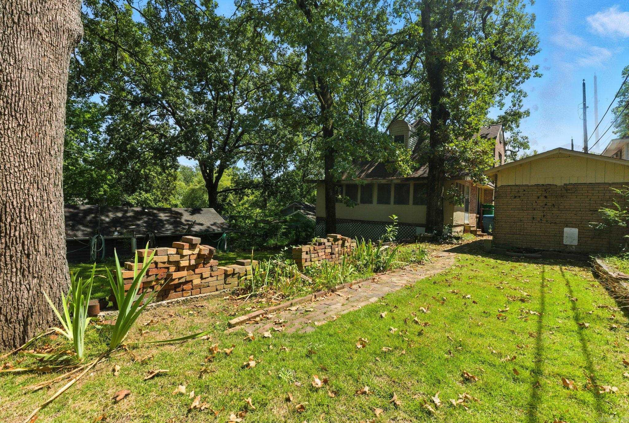 5604 I  Little Rock, AR