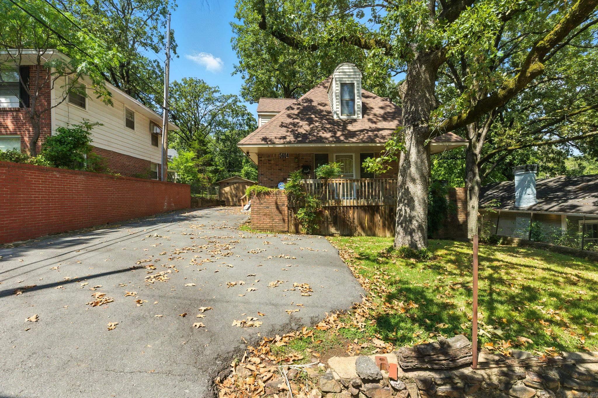 5604 I  Little Rock, AR