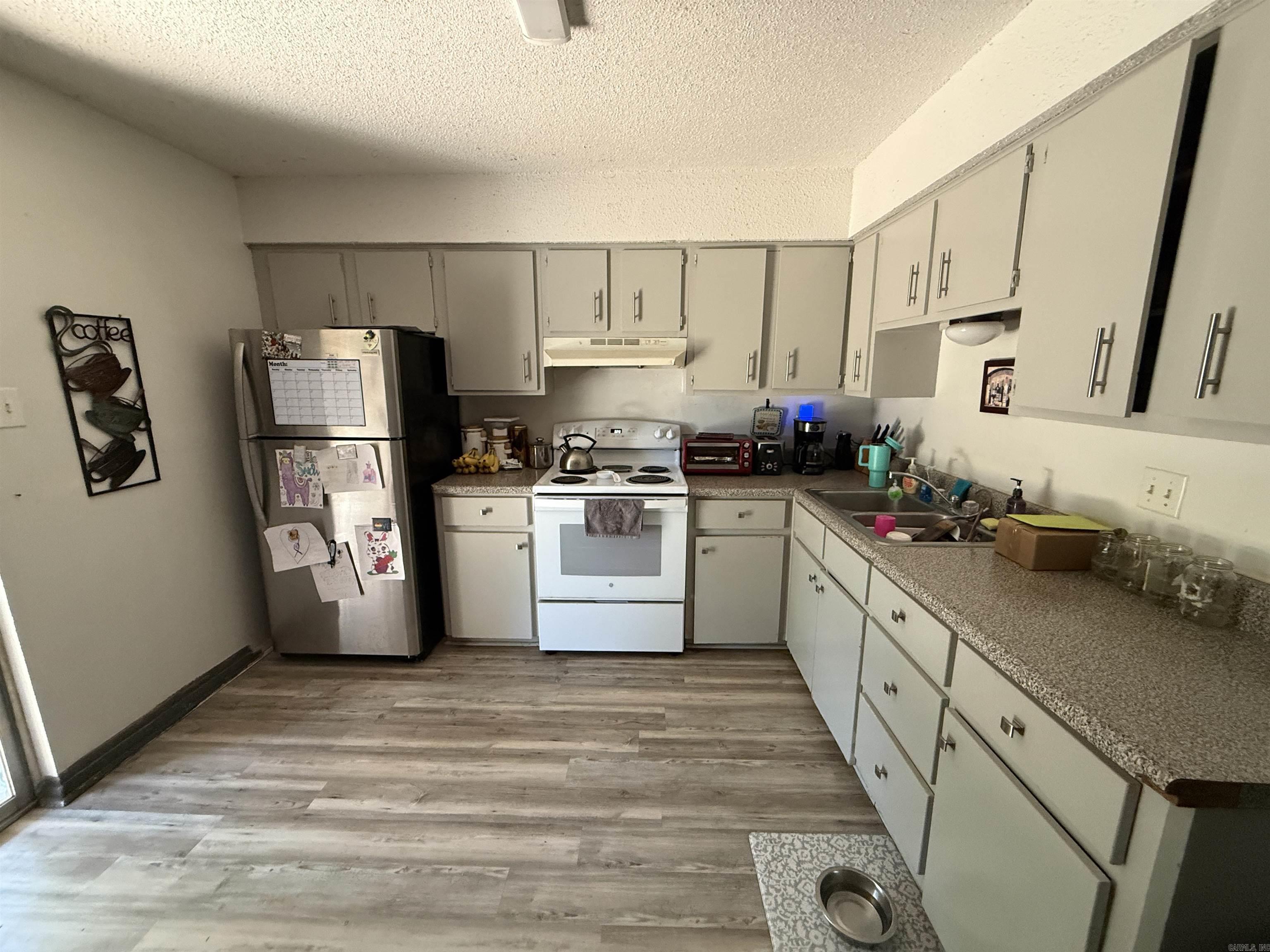 18 Fra Mar  Sherwood, AR
