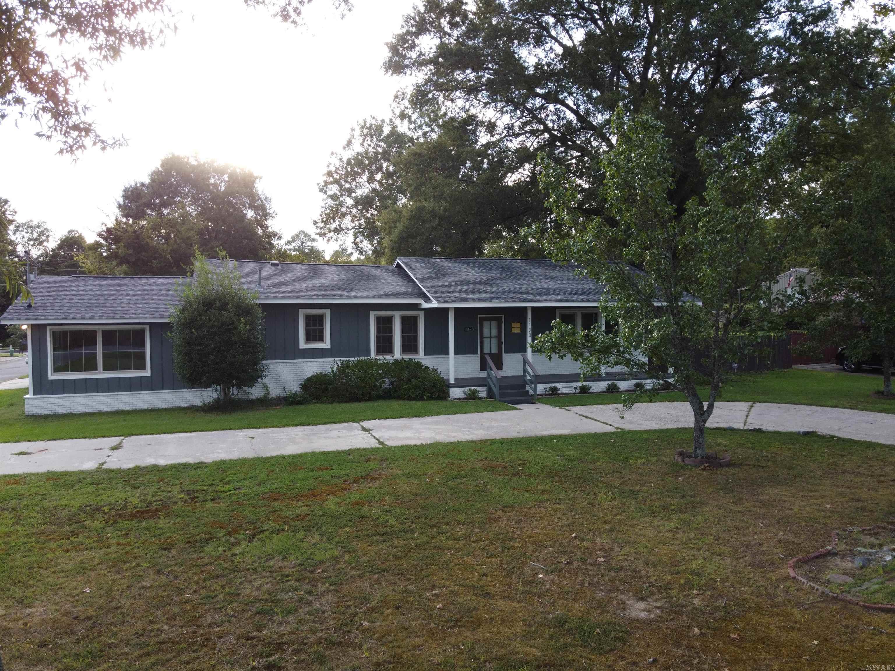 1123 Burchwood Bay  Hot Springs, AR