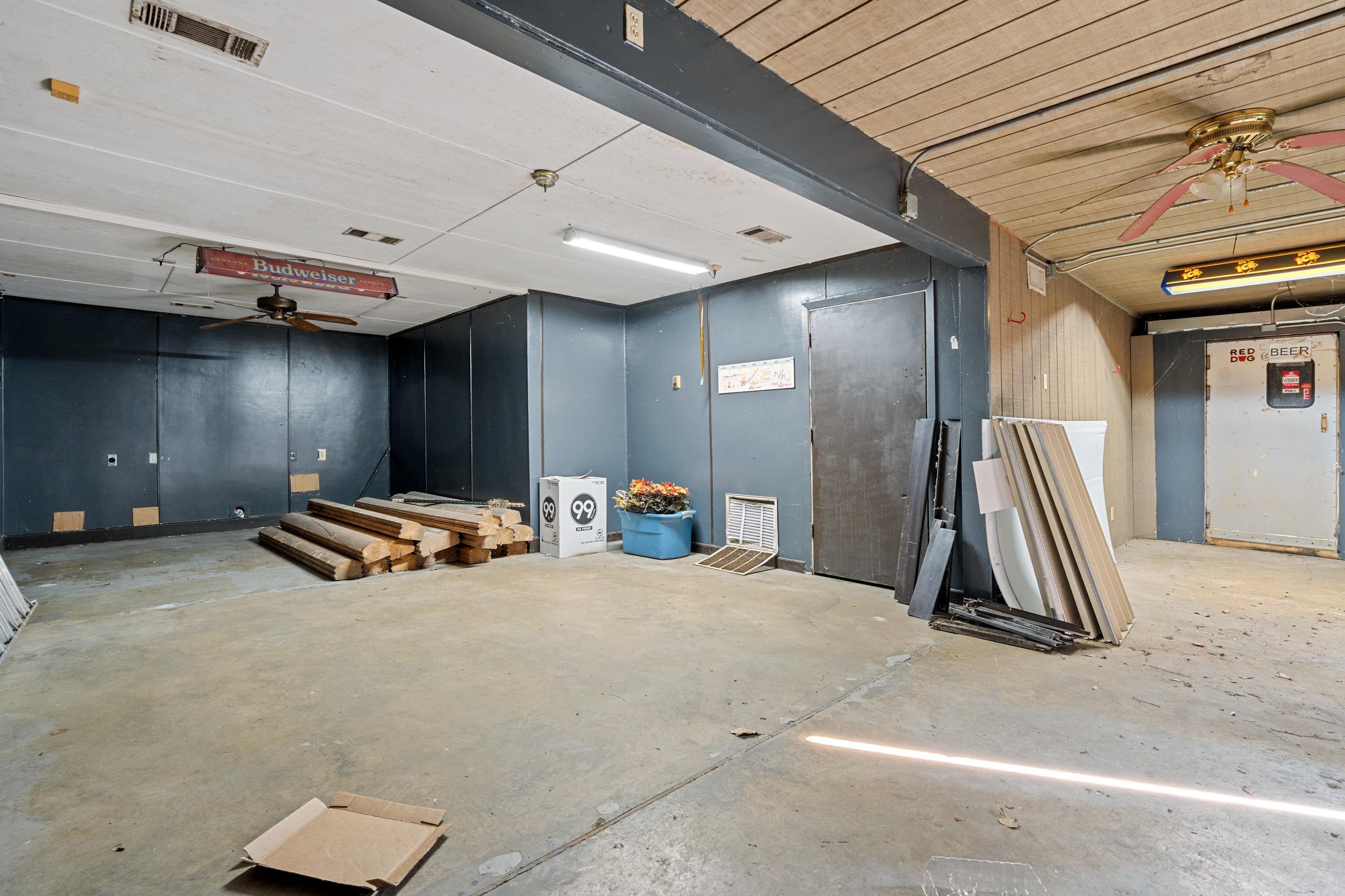 7500 E Airport  Bonnerdale, AR