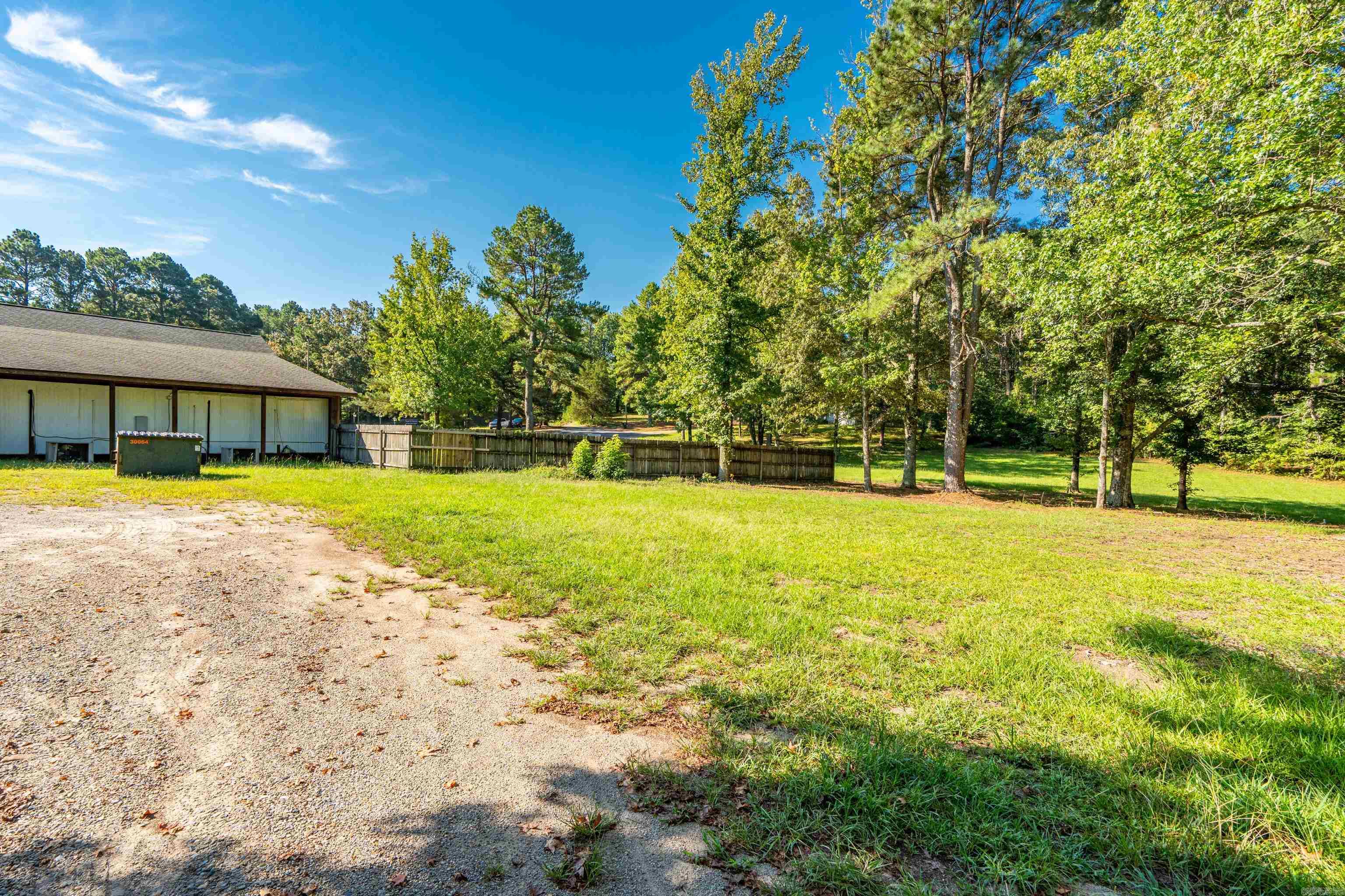 7500 E Airport  Bonnerdale, AR
