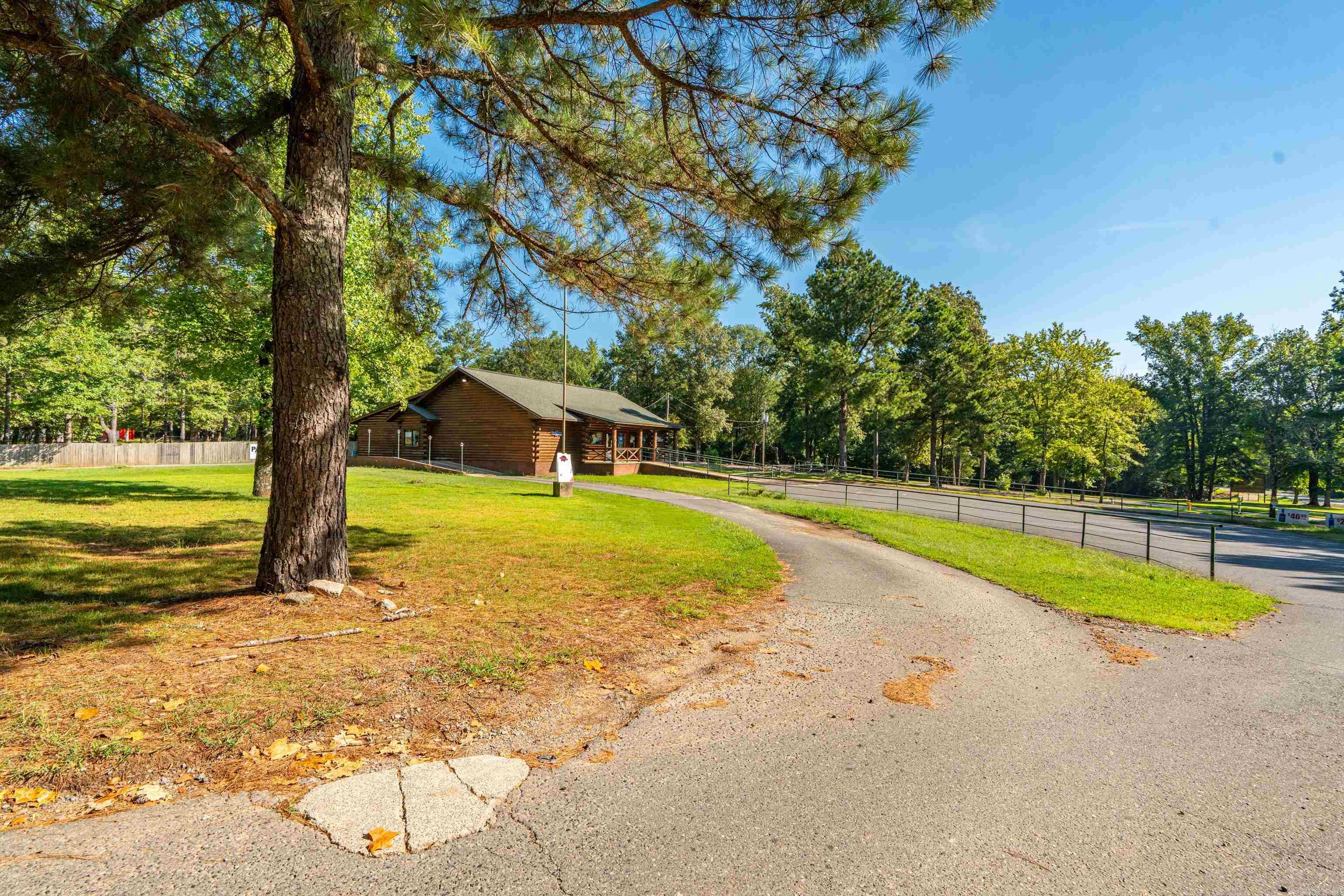 7500 E Airport  Bonnerdale, AR