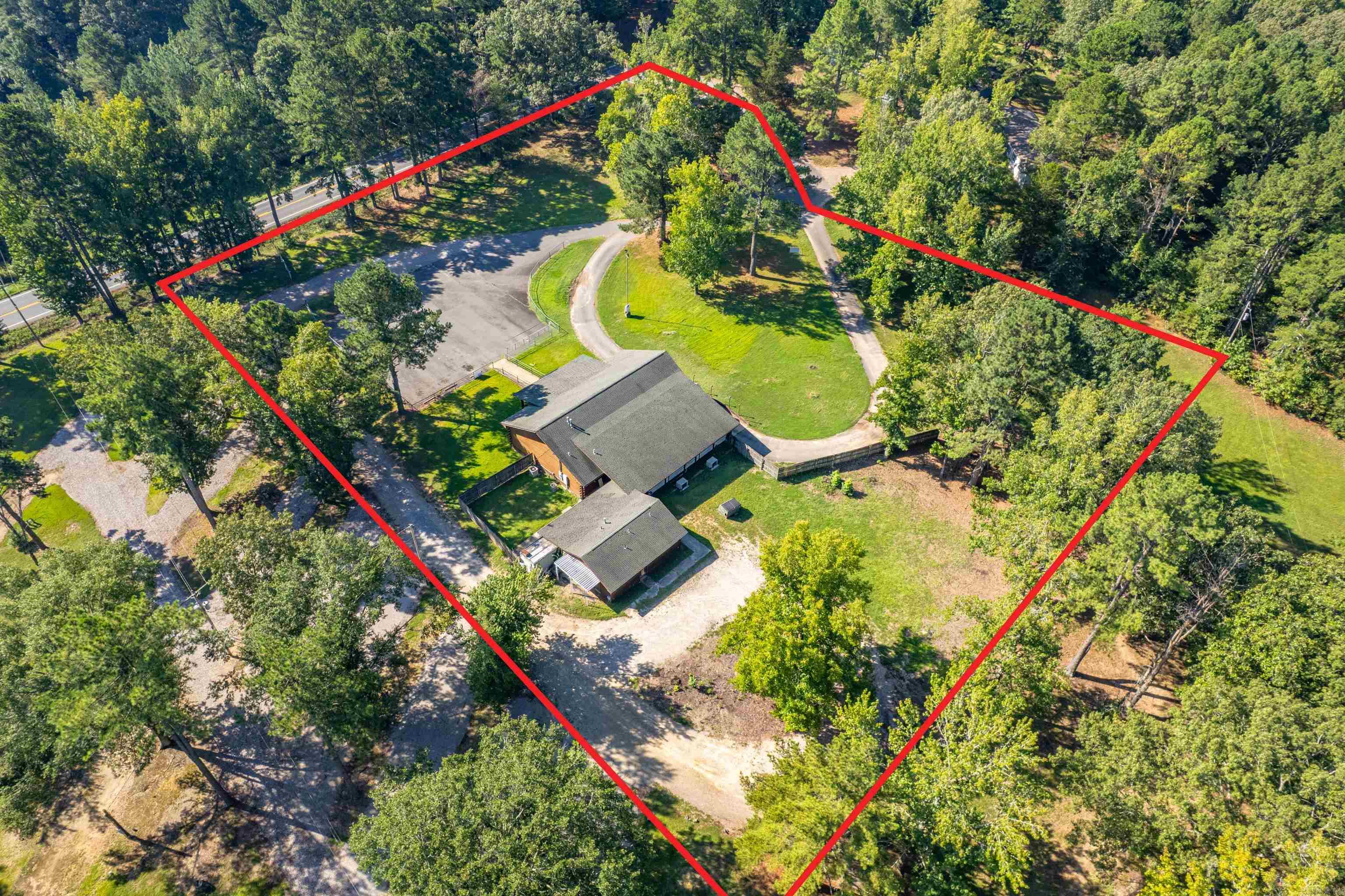 7500 E Airport  Bonnerdale, AR
