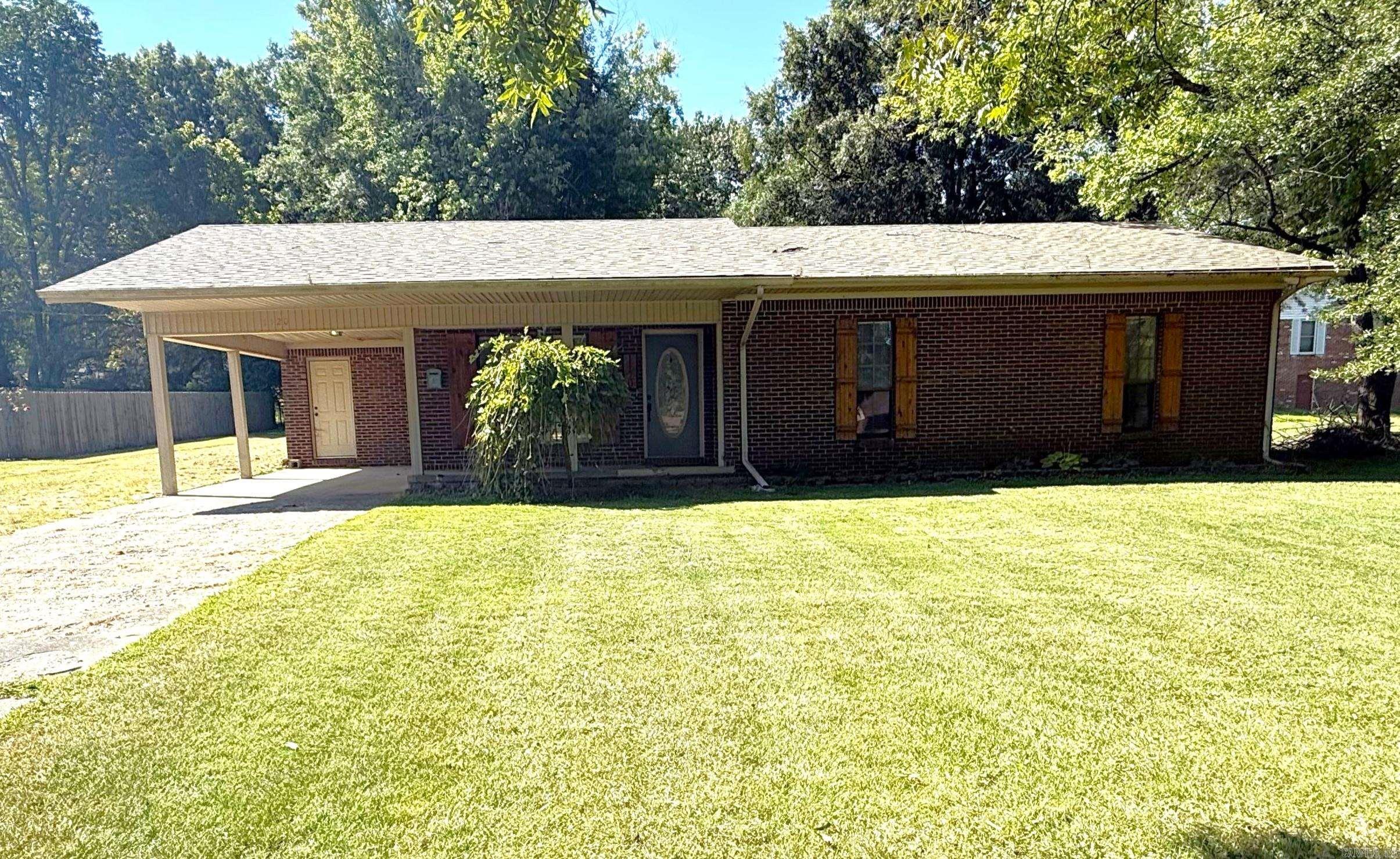 1120 Frisco  Piggott, AR