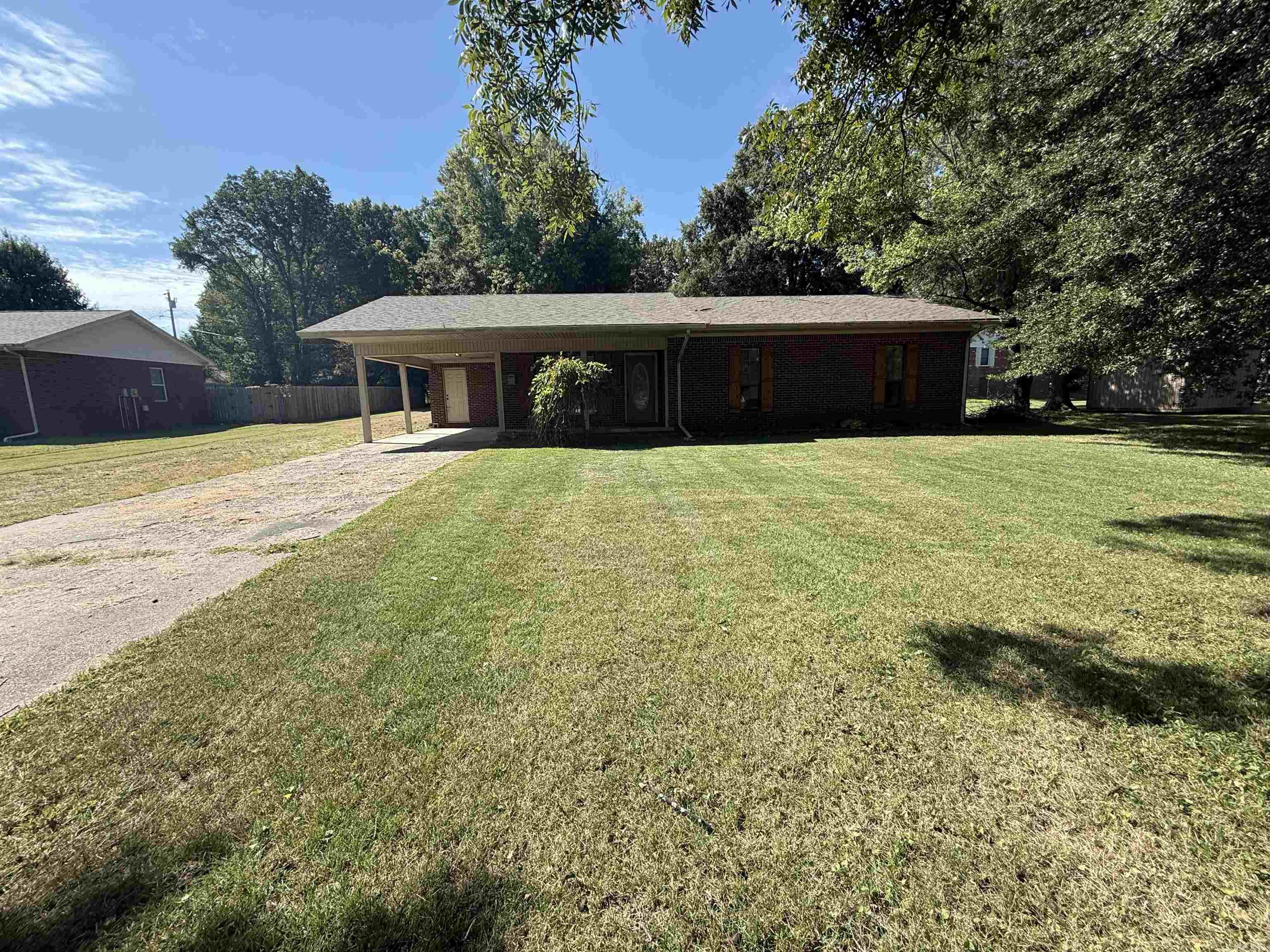 1120 Frisco  Piggott, AR