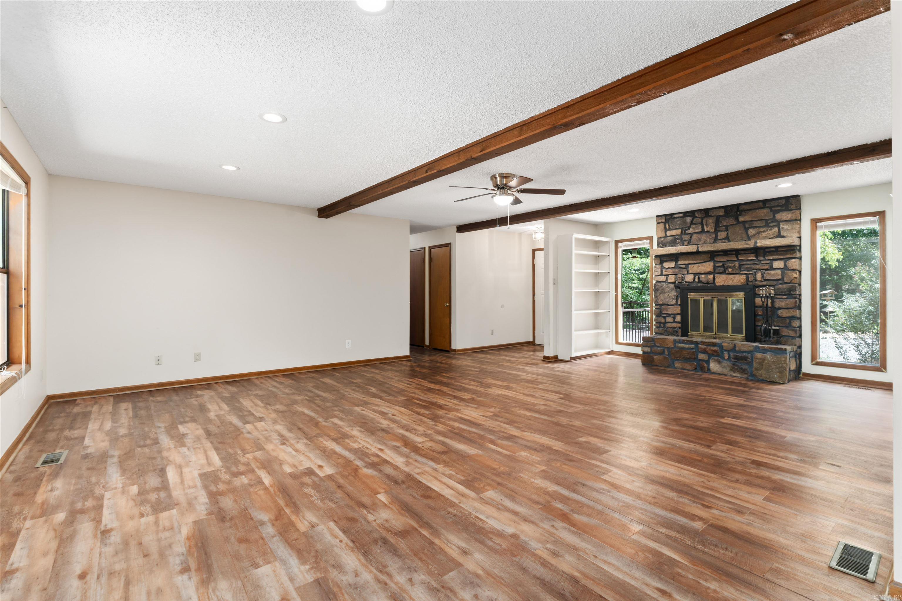 15 Del Camino  Hot Springs Village, AR