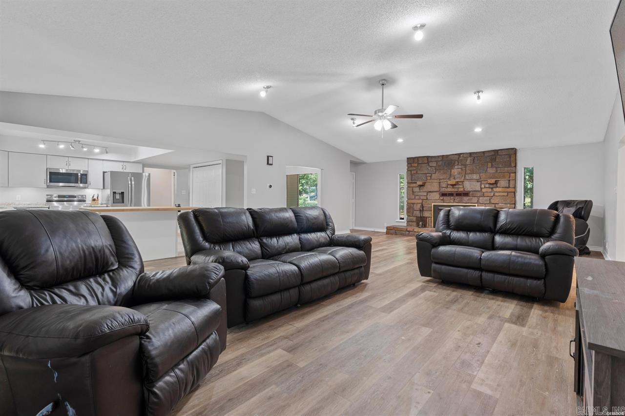 105 Tall Oaks  Hot Springs, AR