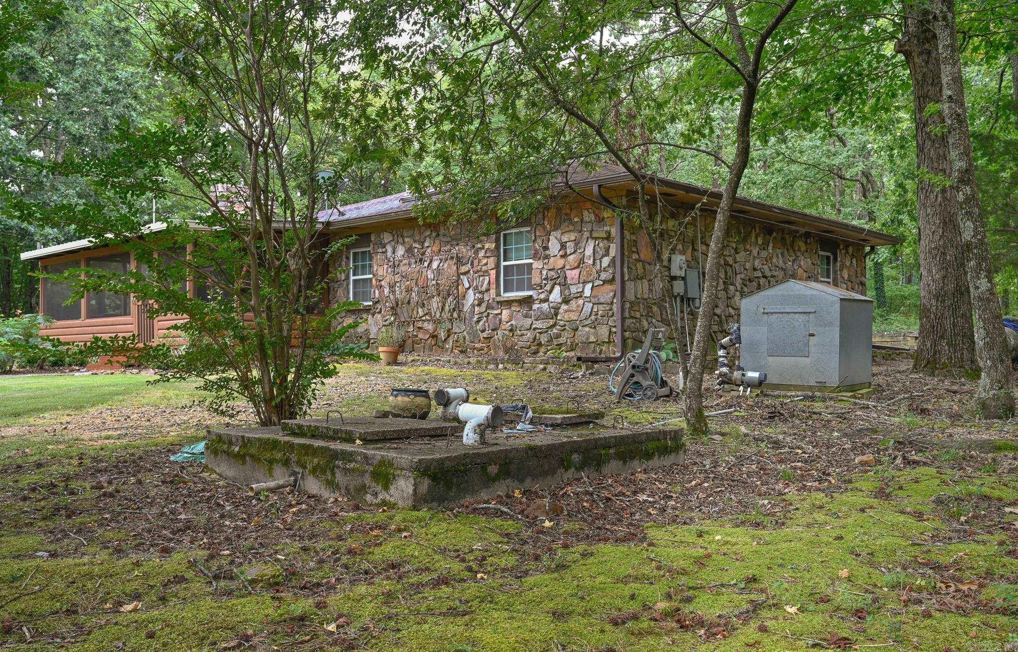1879 Highway 270  Mena, AR
