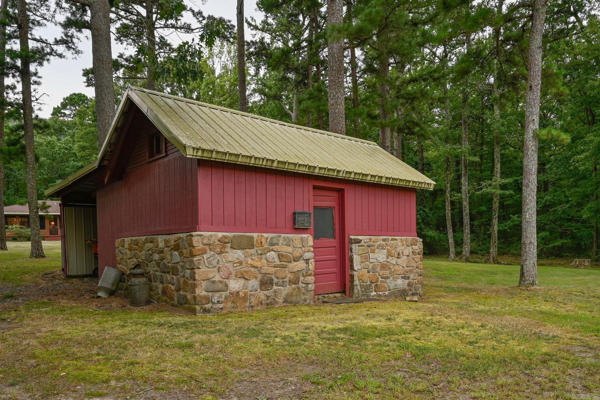 1879 Highway 270  Mena, AR