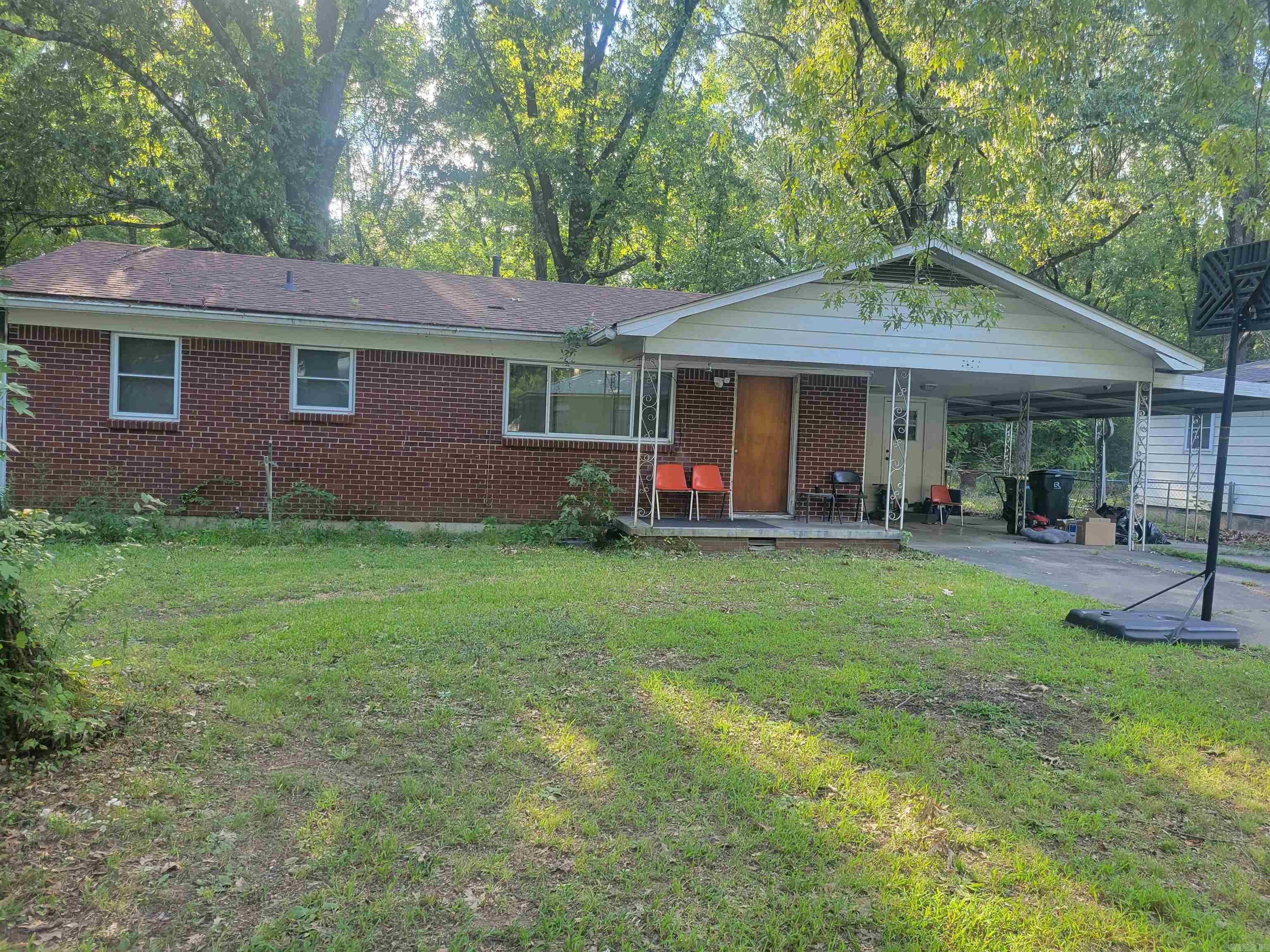 7604 Sandra Dr  Little Rock, AR
