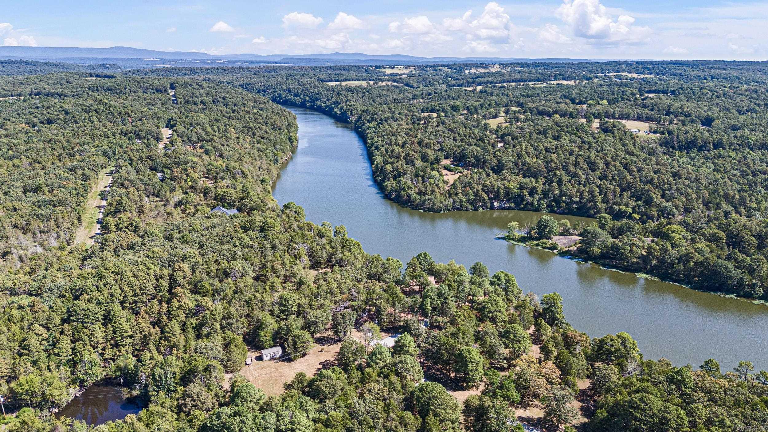 695 Private Road 1715  Knoxville, AR