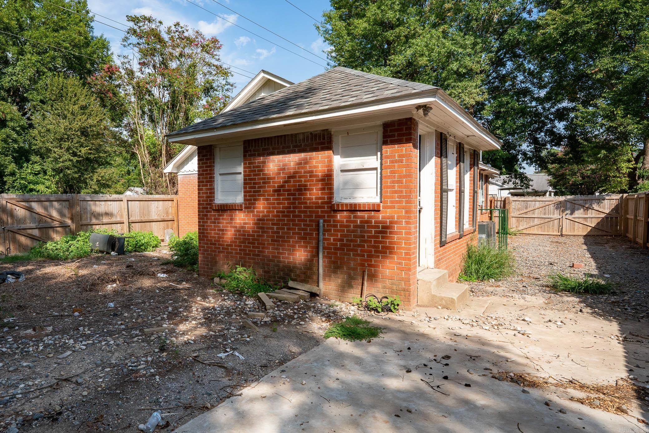 615 Water  North Little Rock, AR