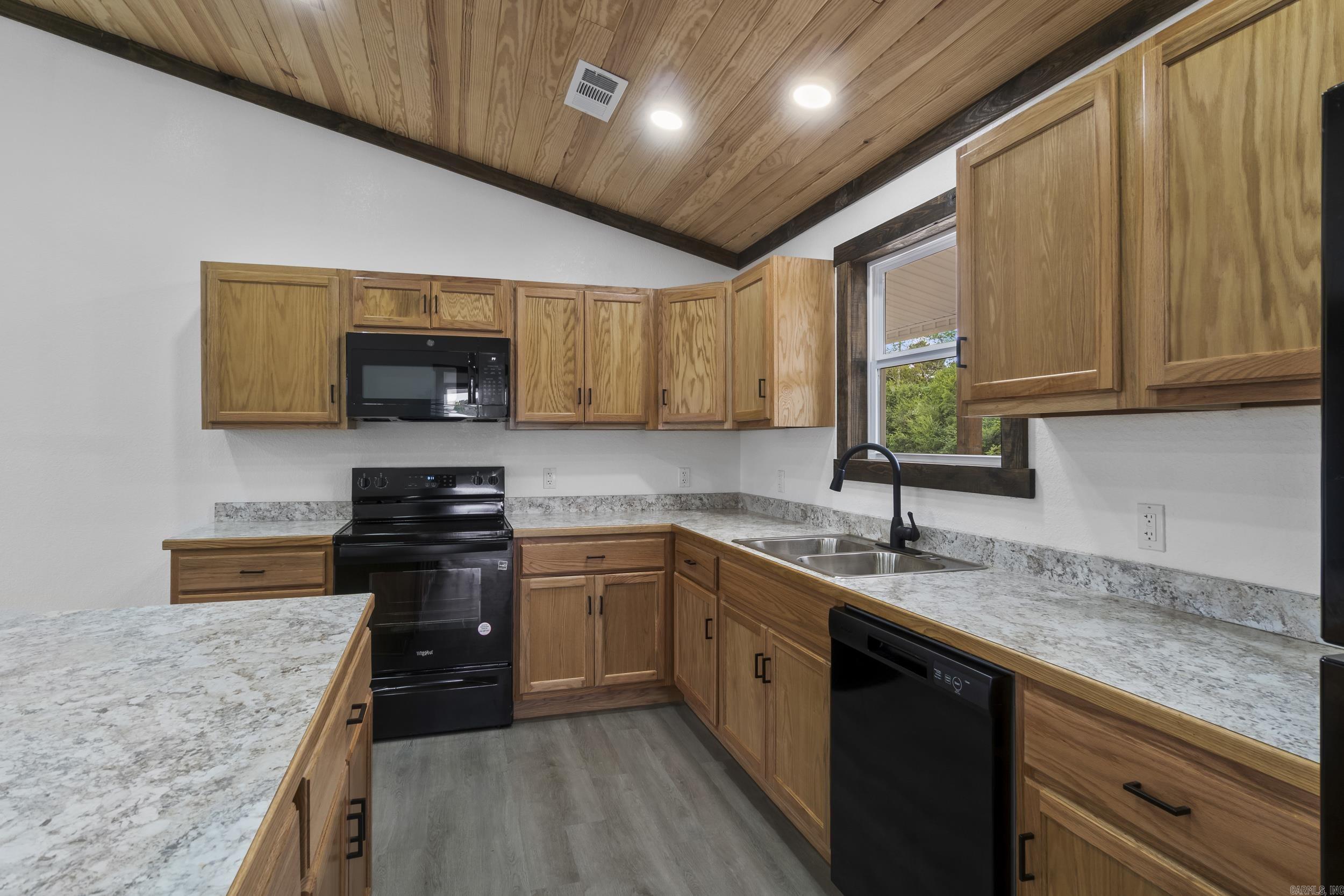 642 School Road  Rose Bud, AR