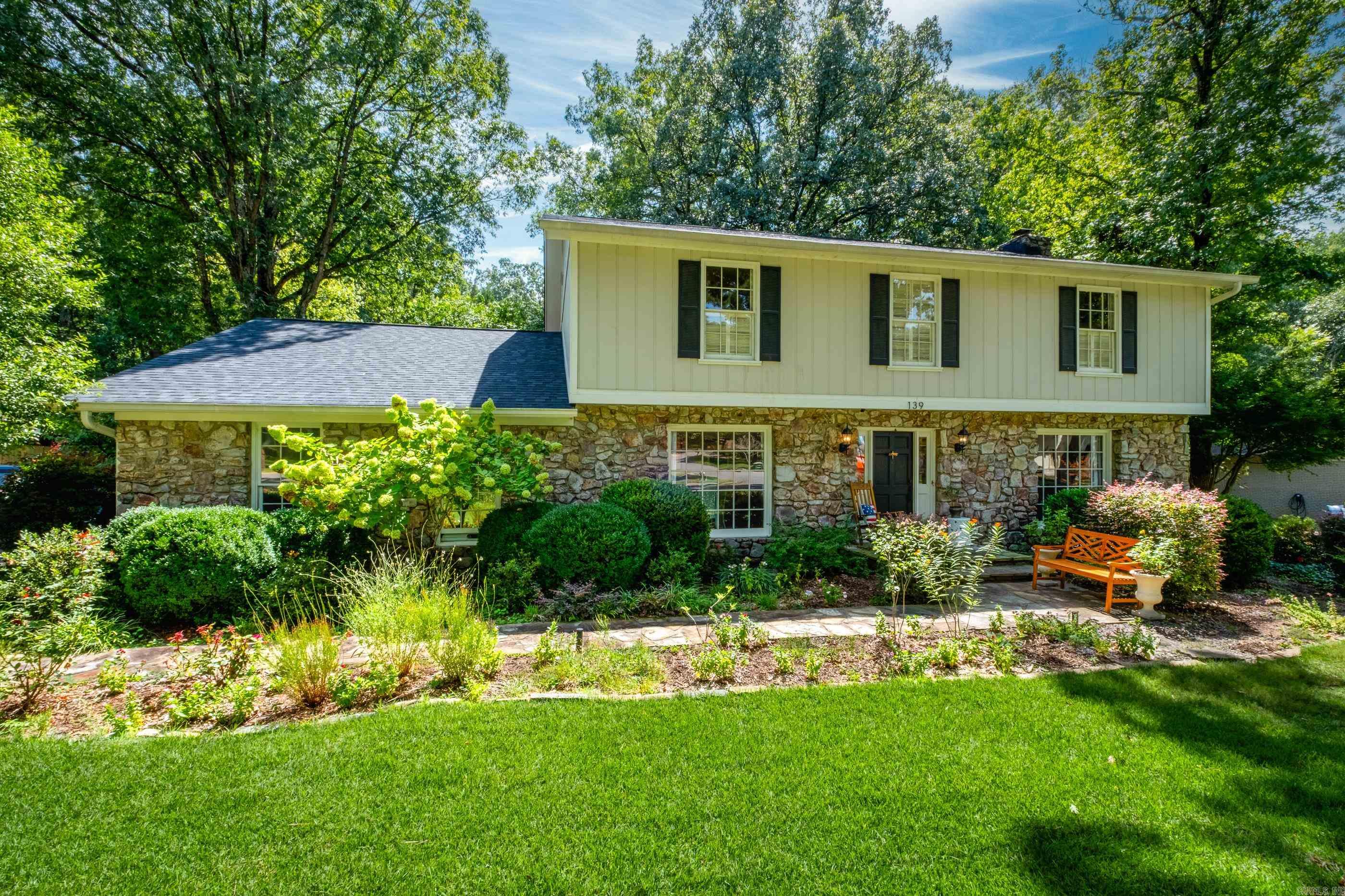 139 El Dorado  Little Rock, AR