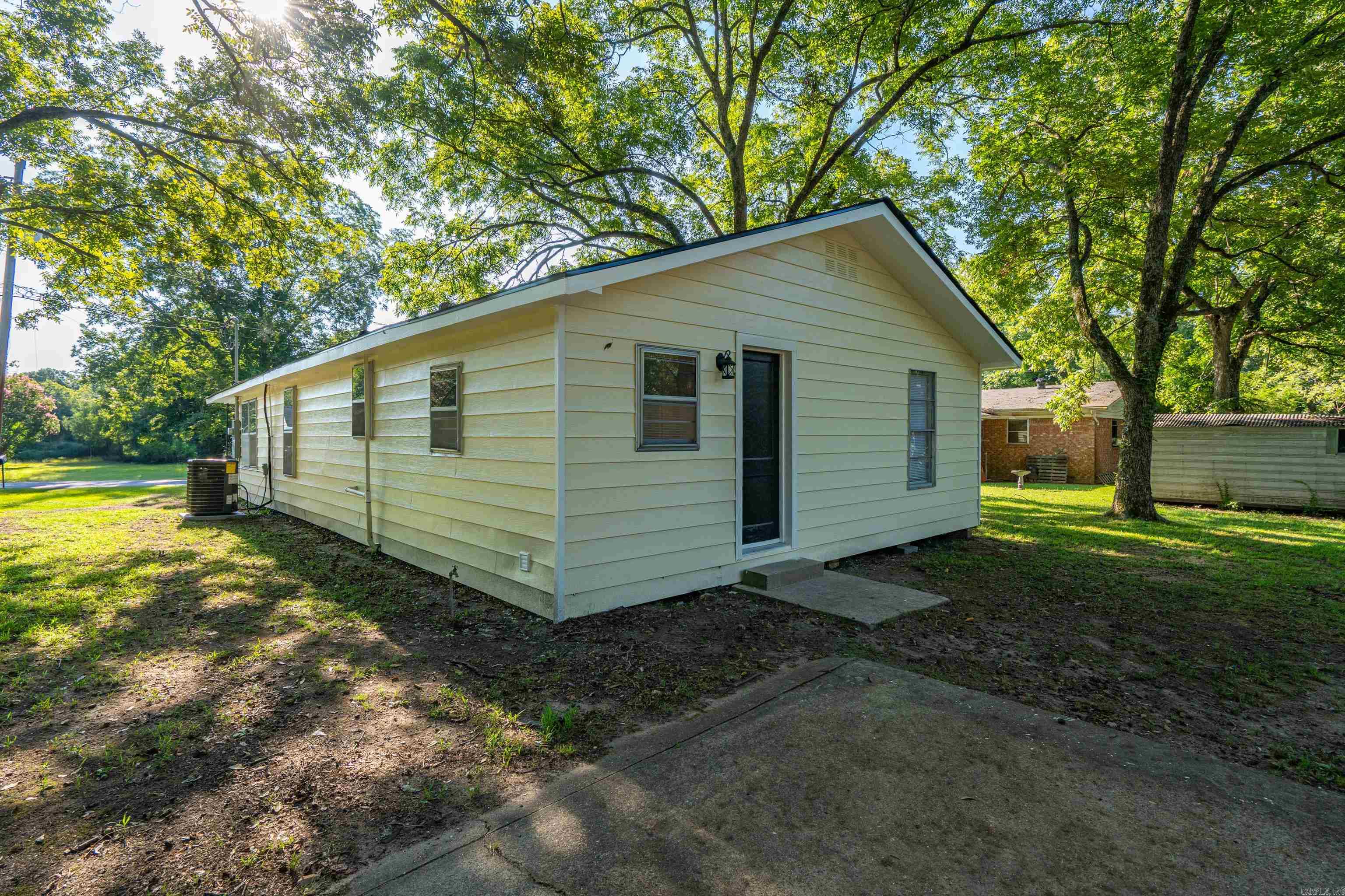 512 Hoover  Malvern, AR