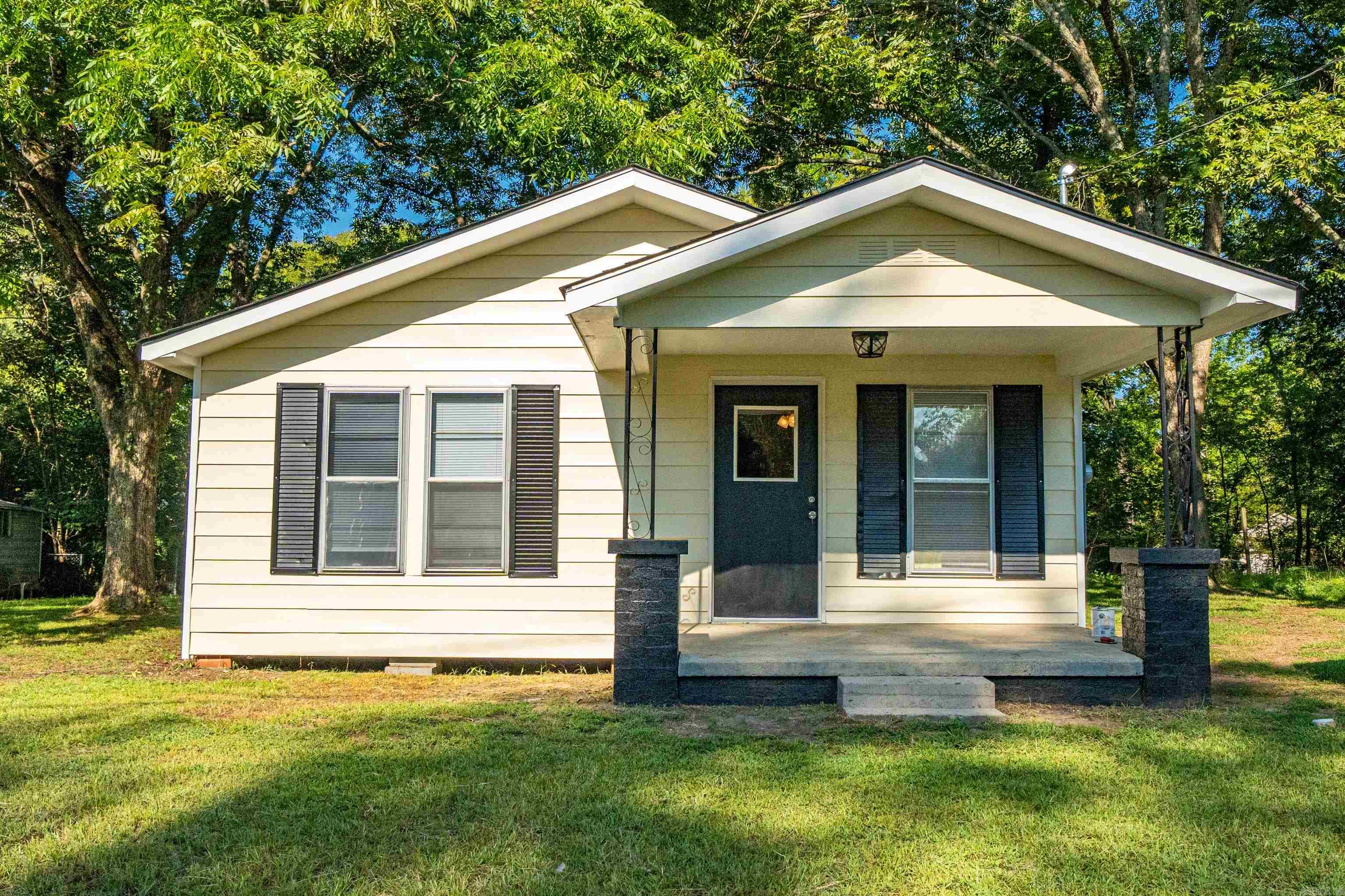 512 Hoover  Malvern, AR