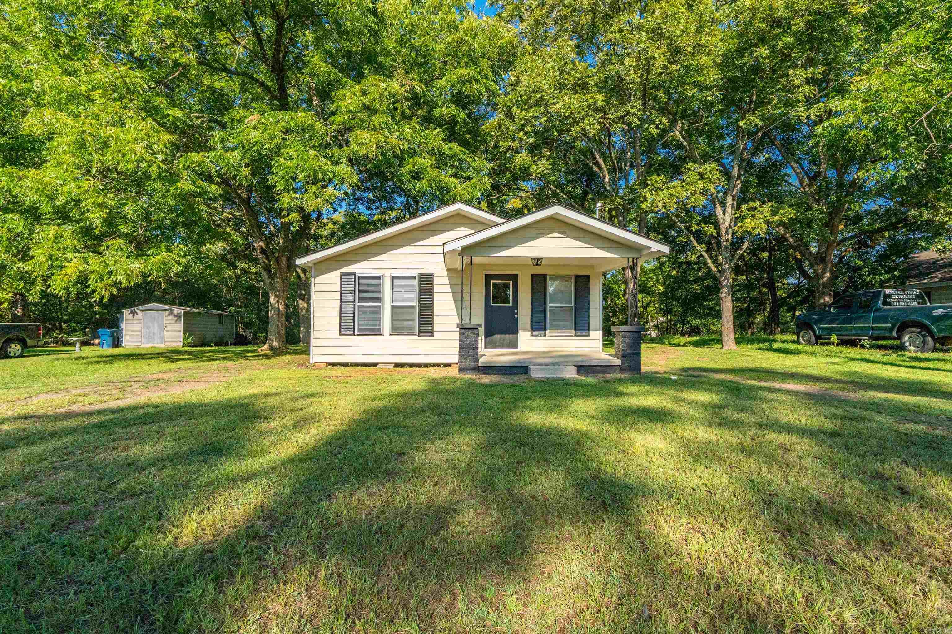 512 Hoover  Malvern, AR