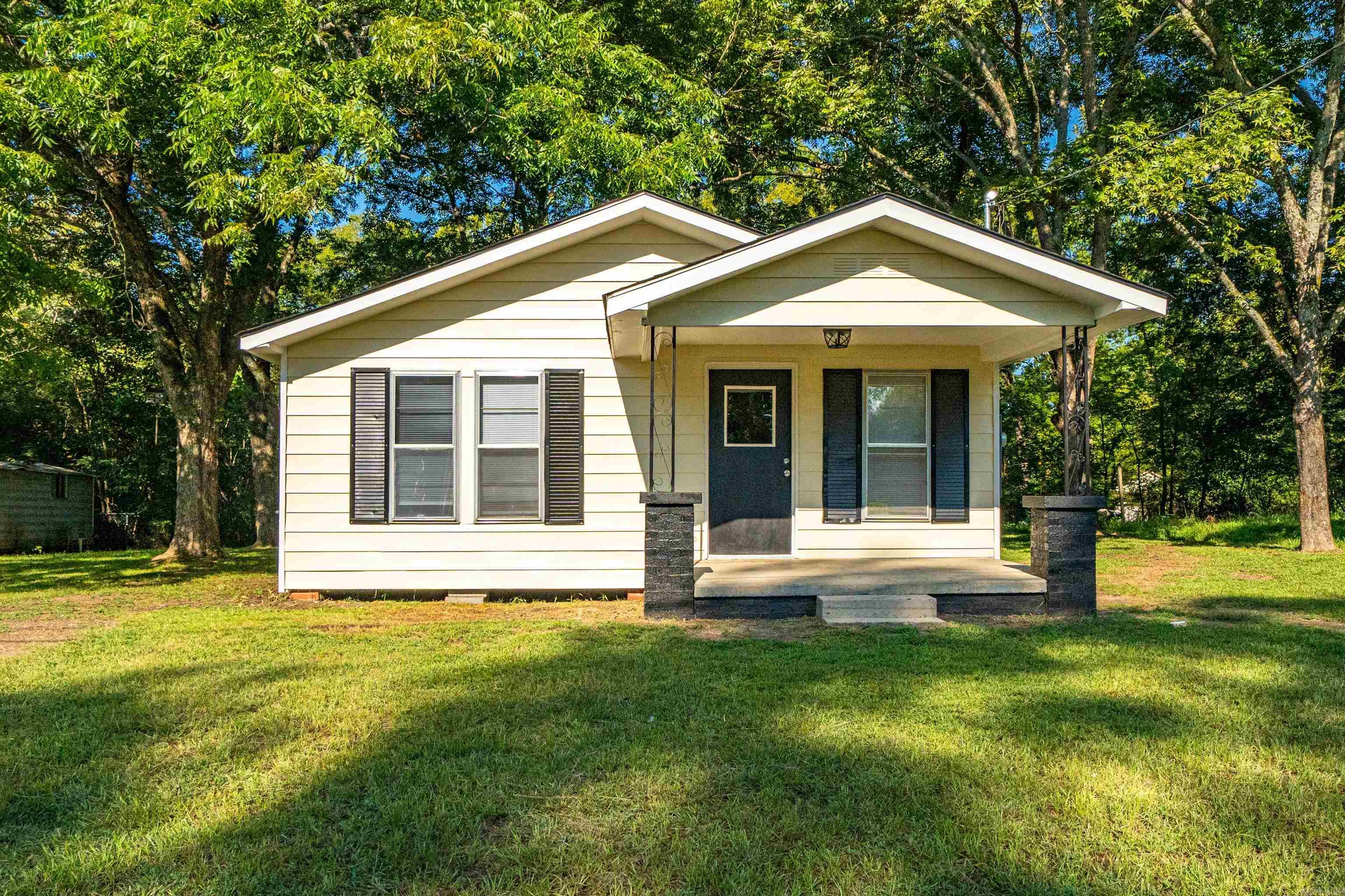 512 Hoover  Malvern, AR