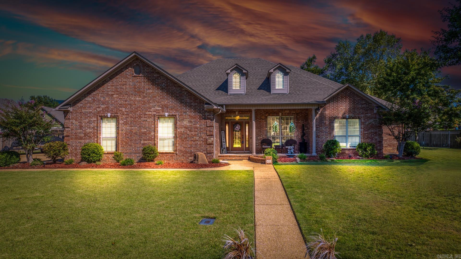 4320 Tree House Conway, AR 72034