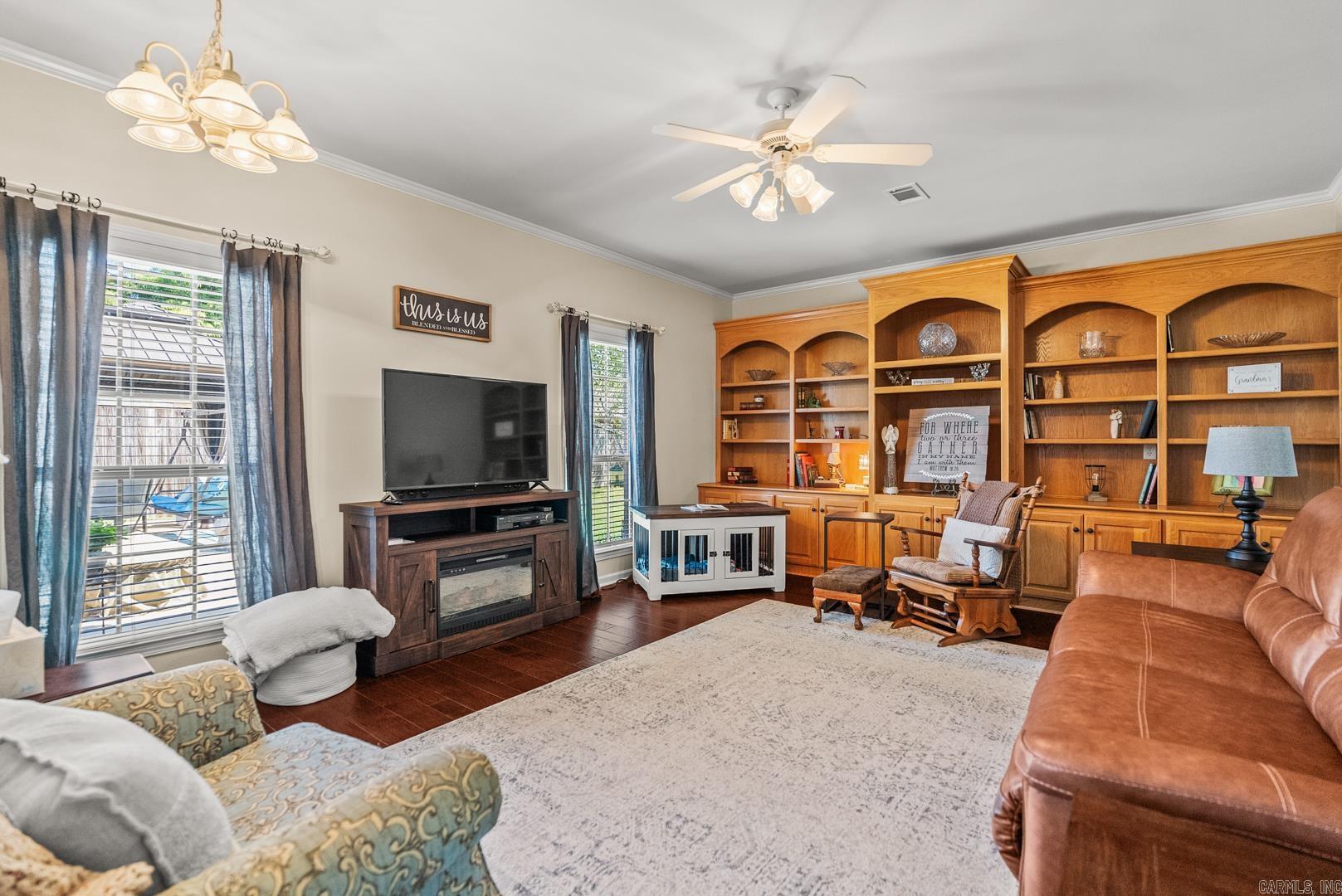 4320 Tree House Conway, AR 72034