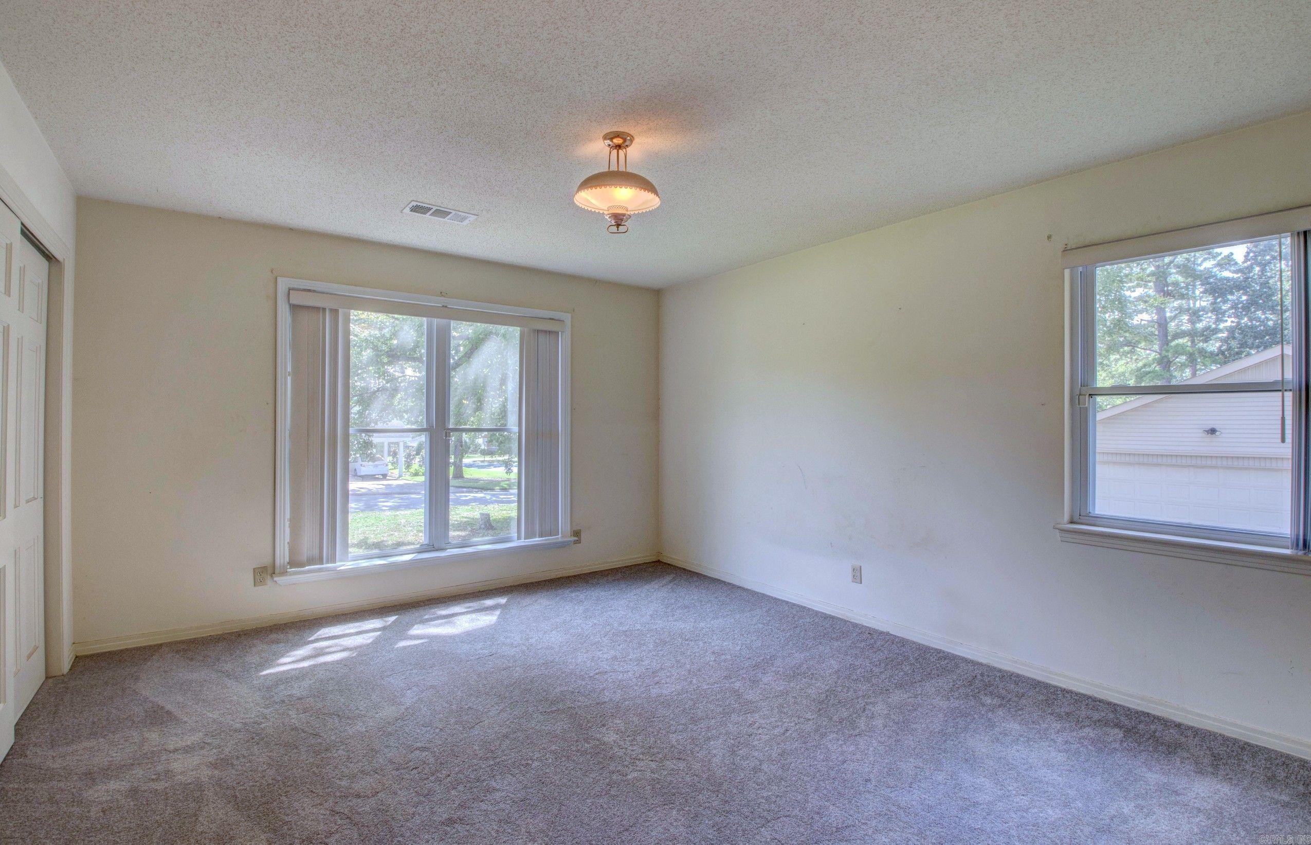 40 Pamela  Little Rock, AR