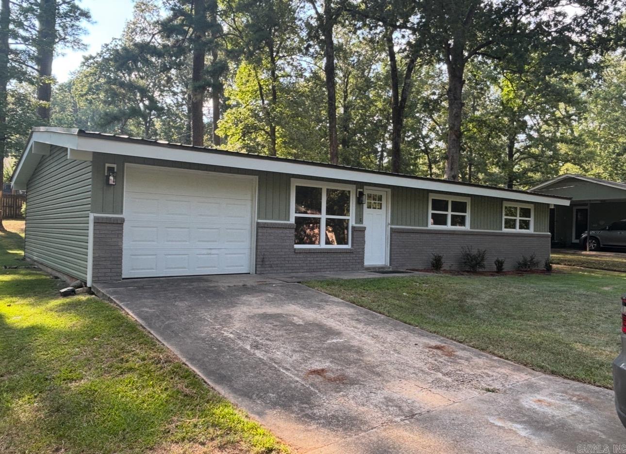 1212 Chris  Benton, AR