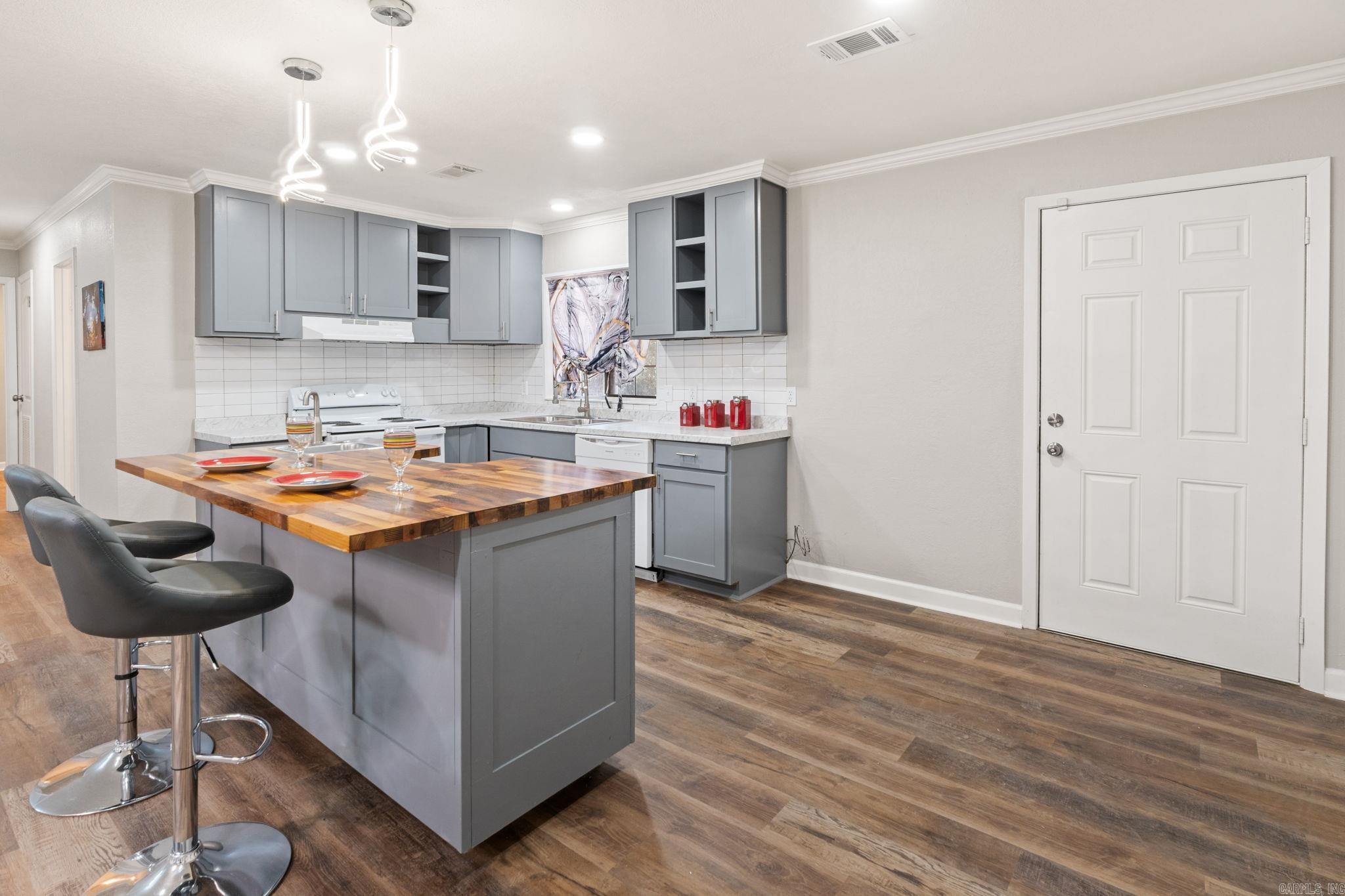 2125 Snooze Rd  Heber Springs, AR