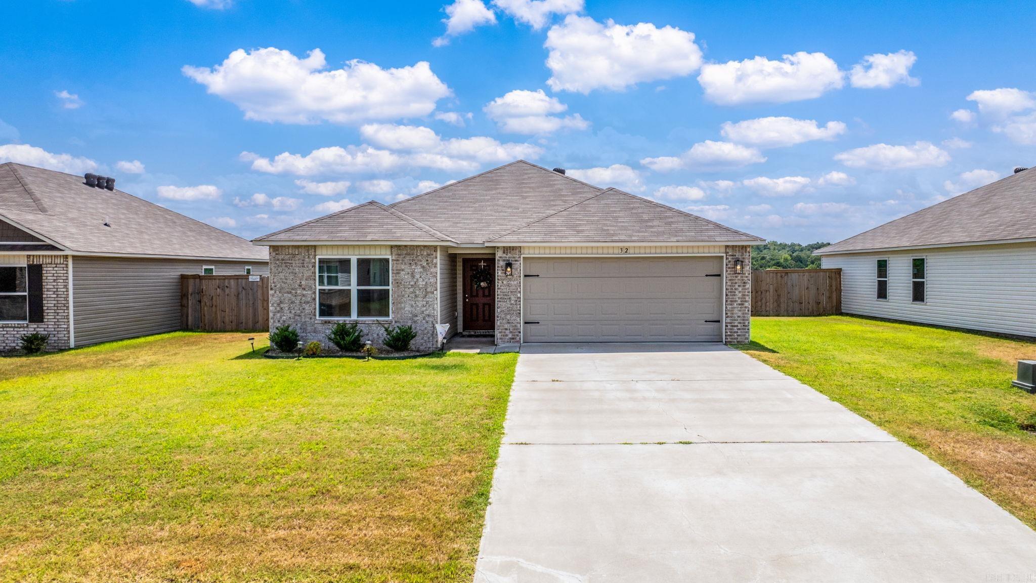 32 Sun Drenched  Conway, AR