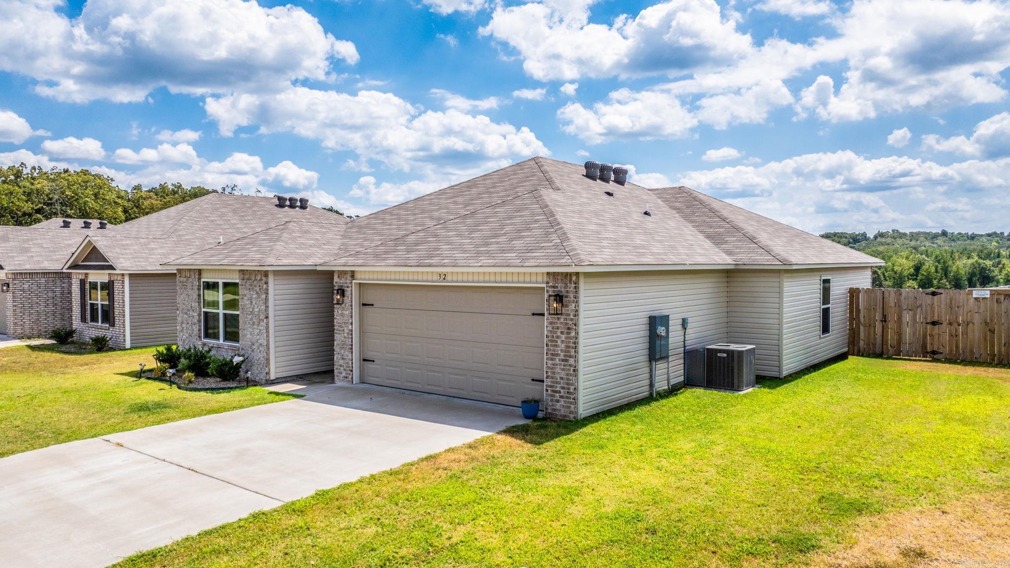 32 Sun Drenched  Conway, AR