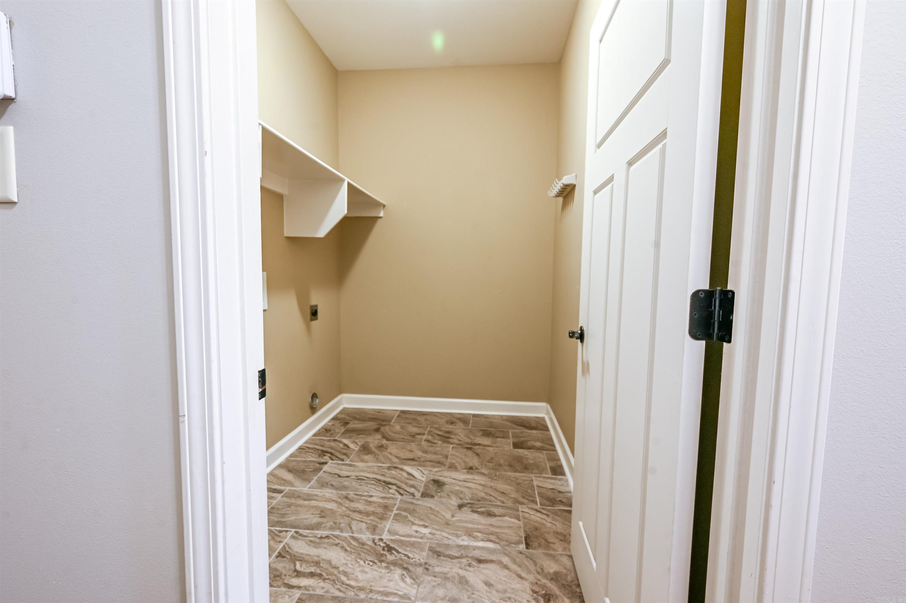 1175 Oak Glenn Loop  Bryant, AR