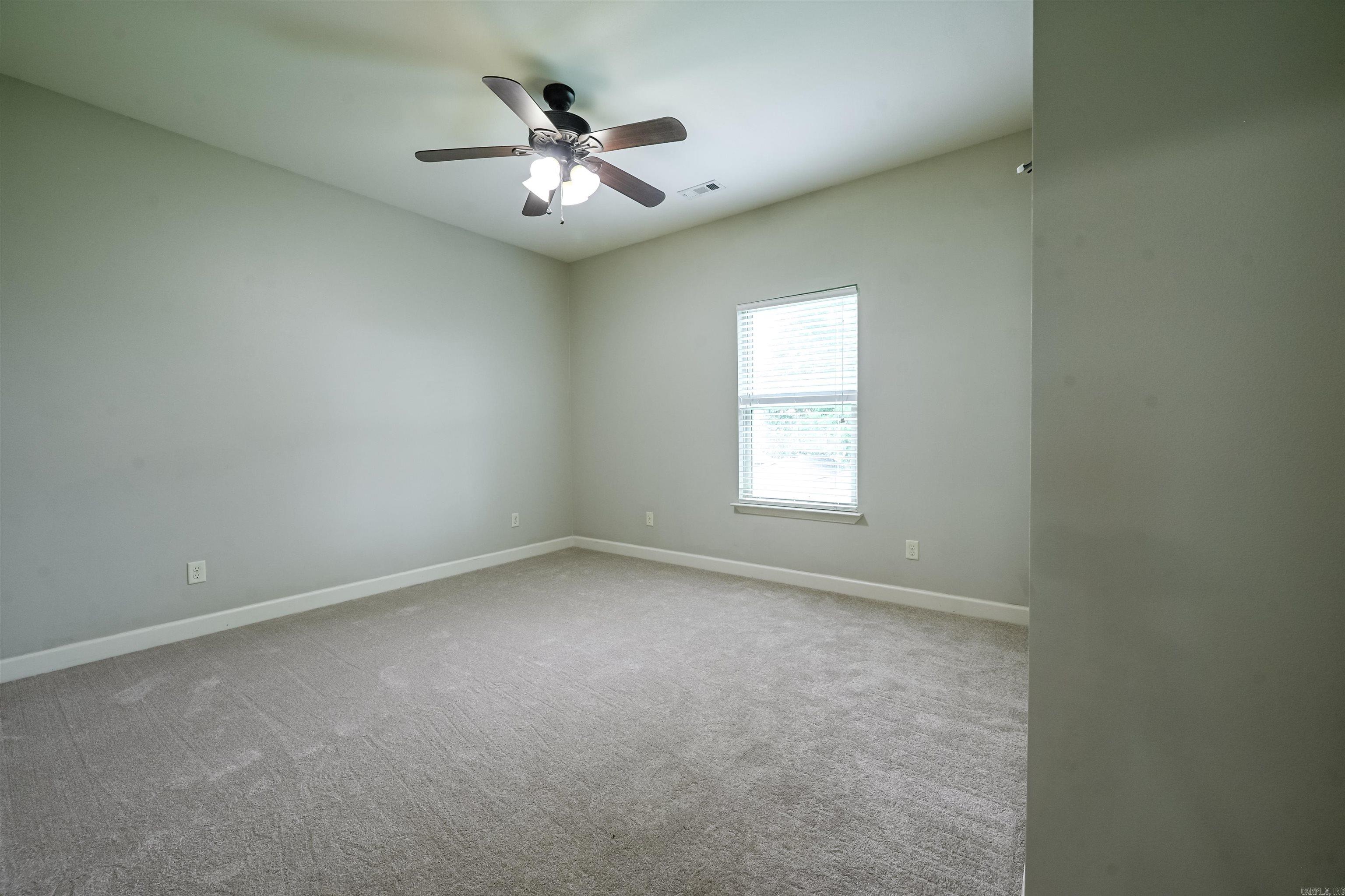 1175 Oak Glenn Loop  Bryant, AR