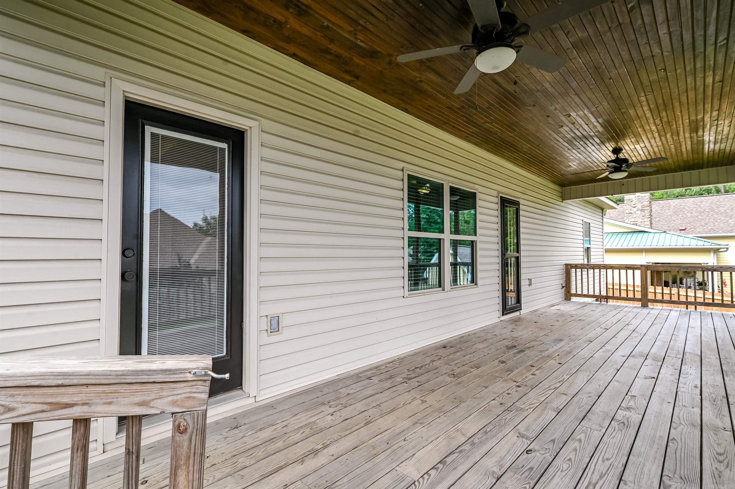 1175 Oak Glenn Loop  Bryant, AR
