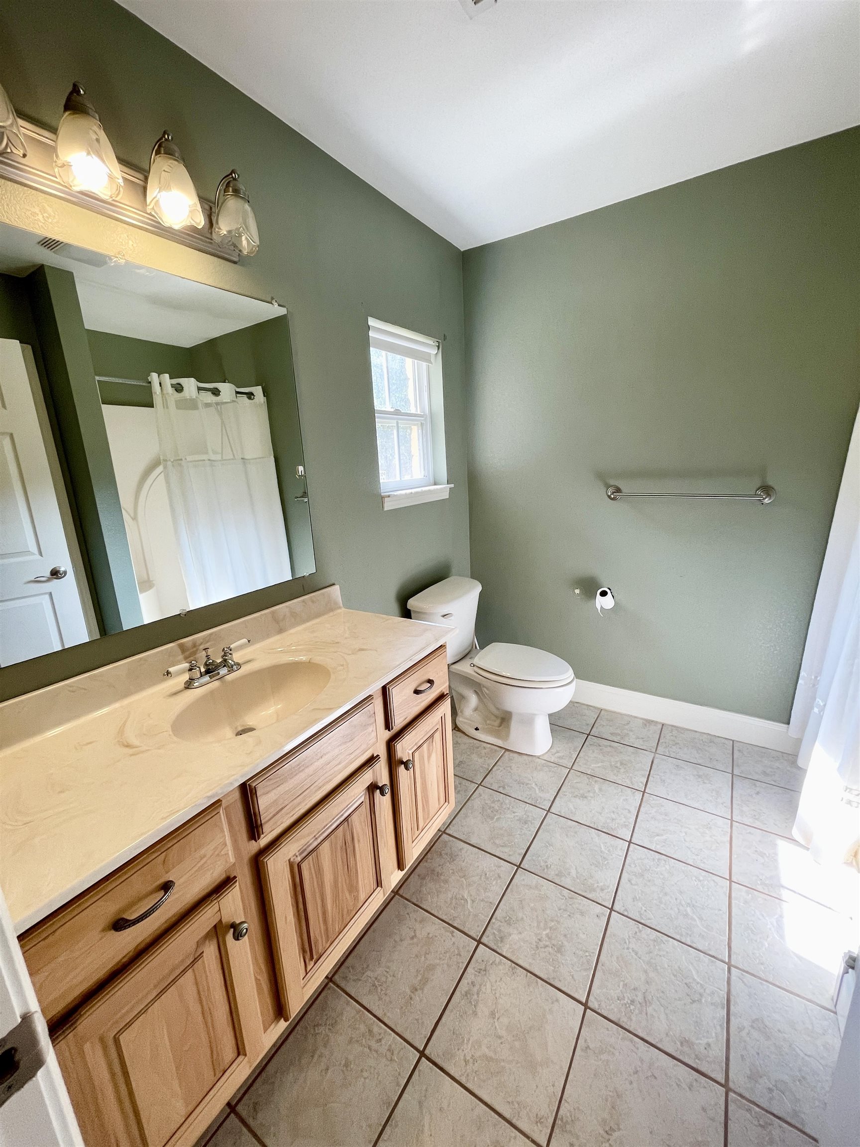 9238 Elizabeth  Viola, AR