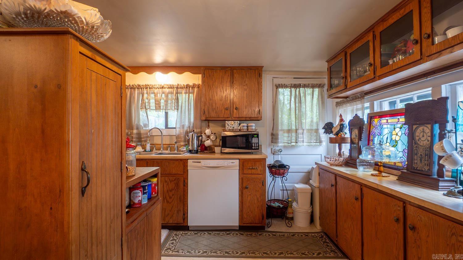 202 W 3rd Street  Hardy, AR
