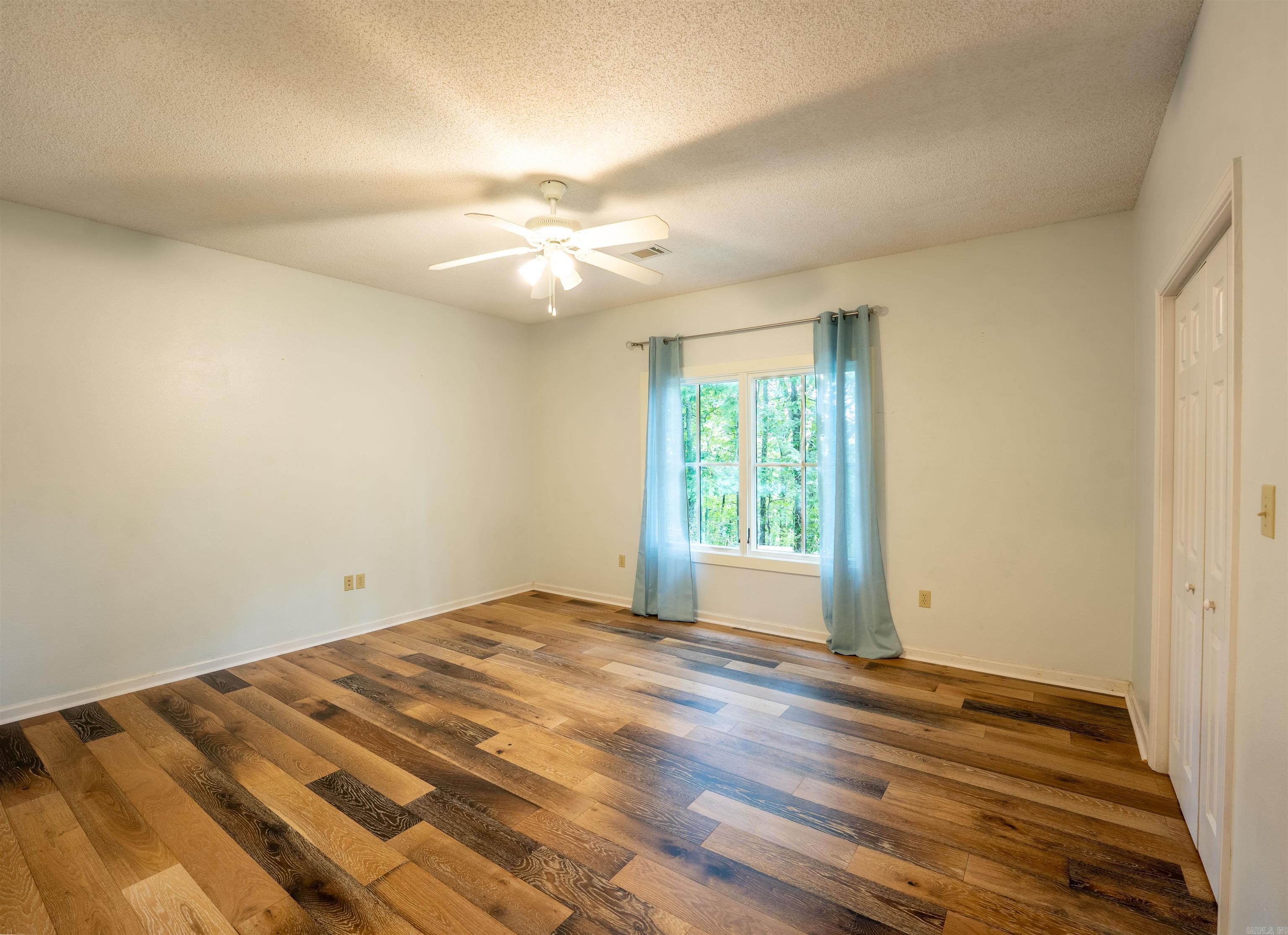 44 Bald Eagle  Paron, AR
