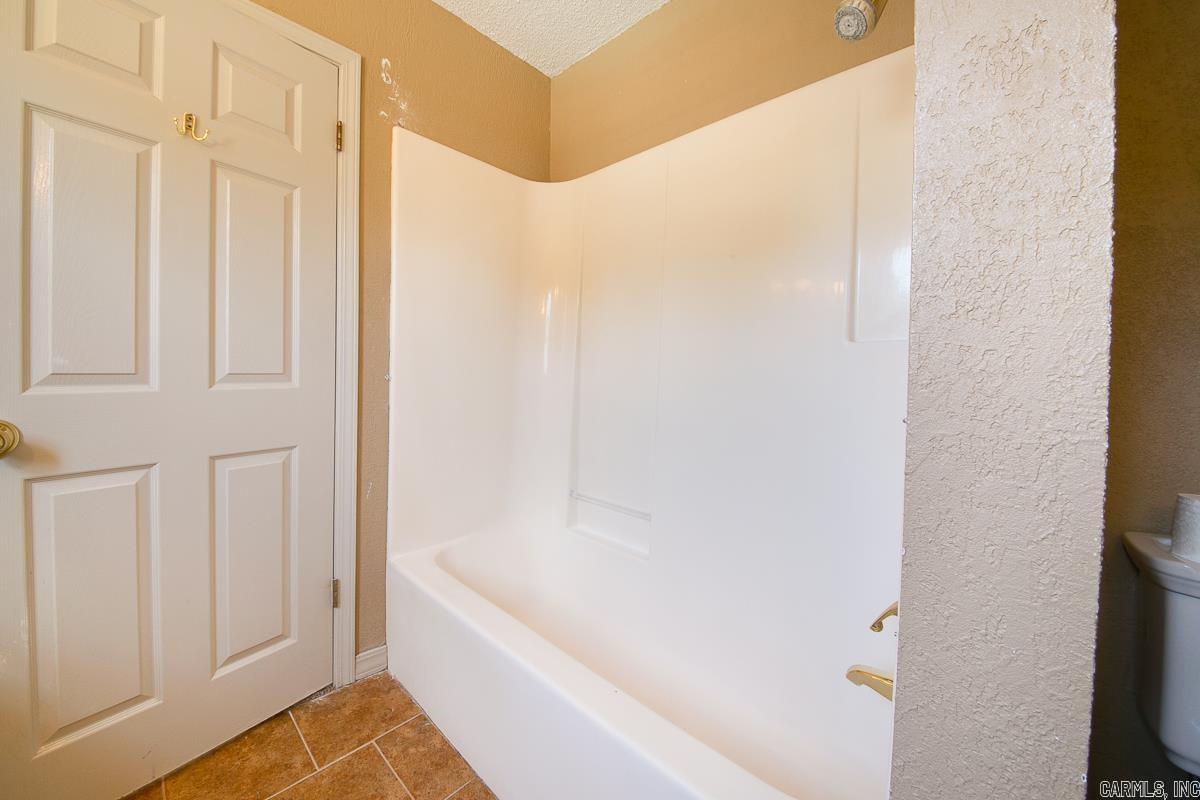 23 Warren  Cabot, AR