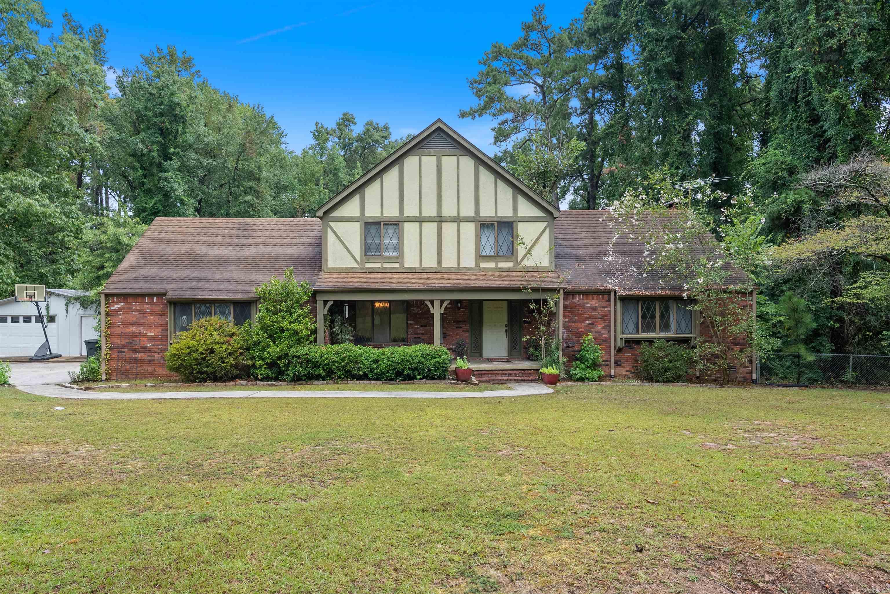 52 Pinecrest Circle  Sheridan, AR