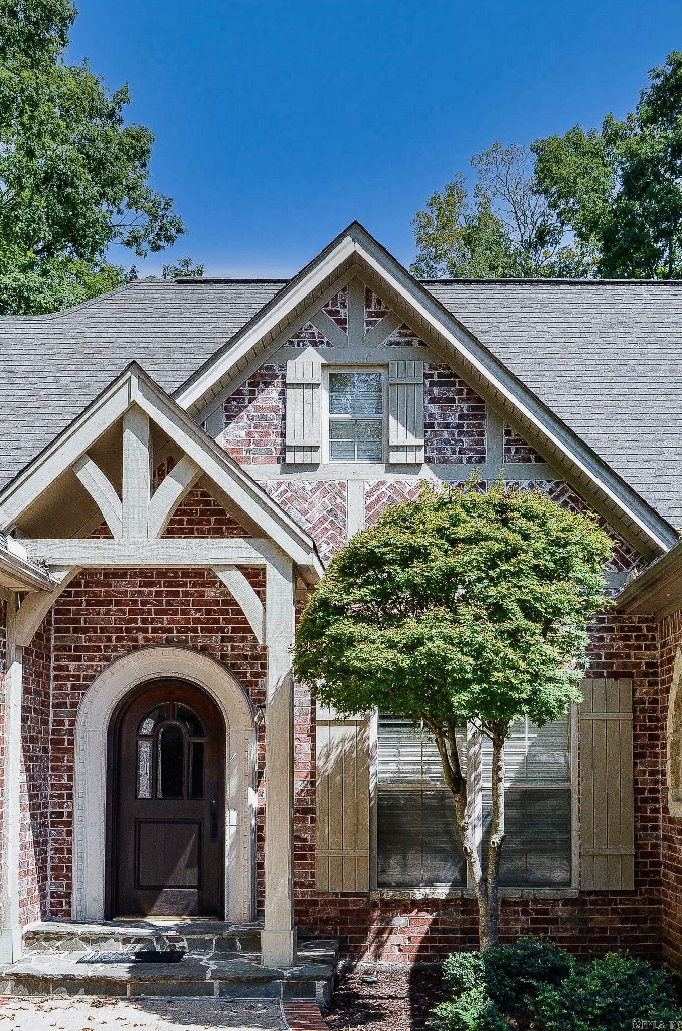 87 Piscina Lane  Hot Springs Village, AR
