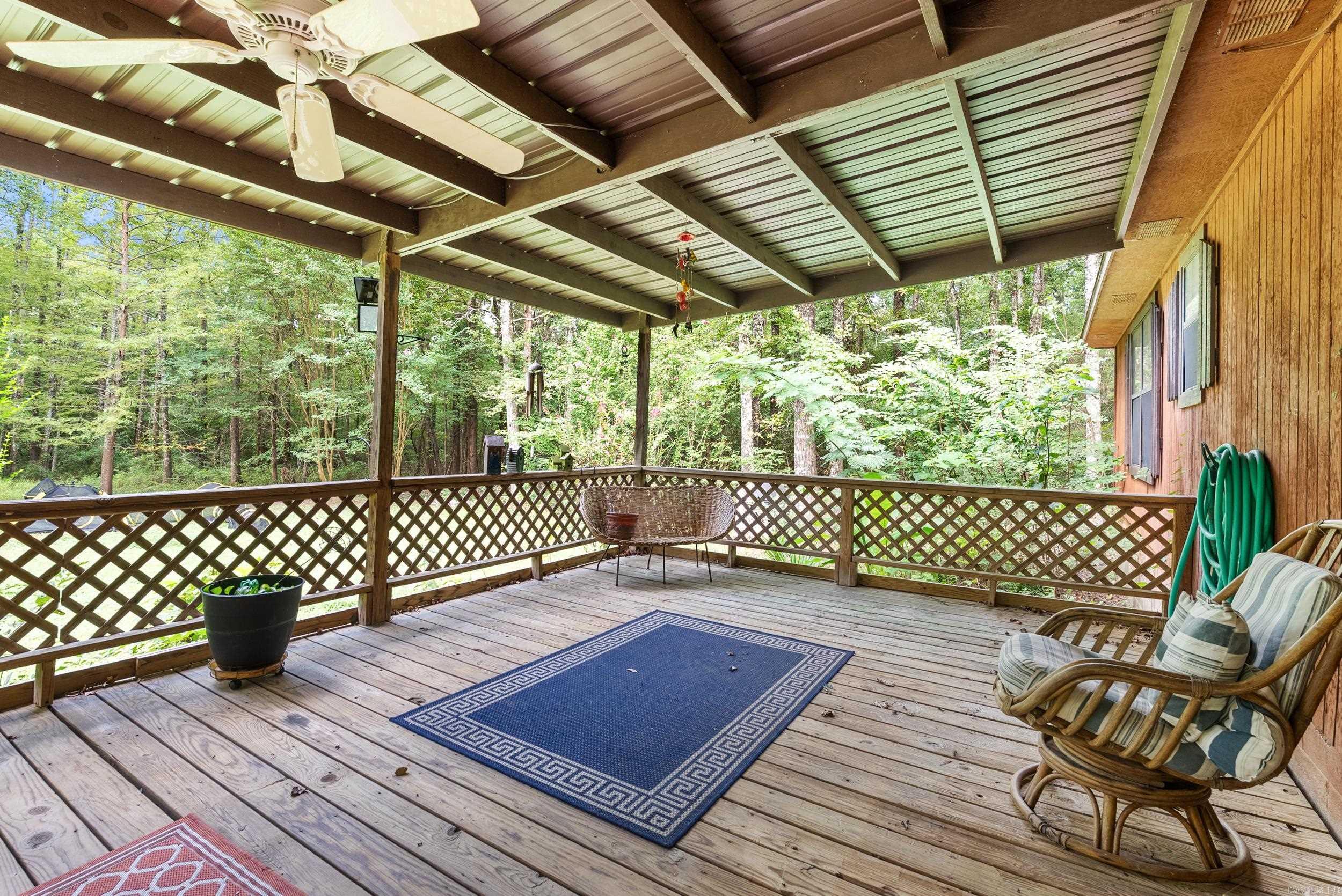 16 Linda Ln W  Vilonia, AR