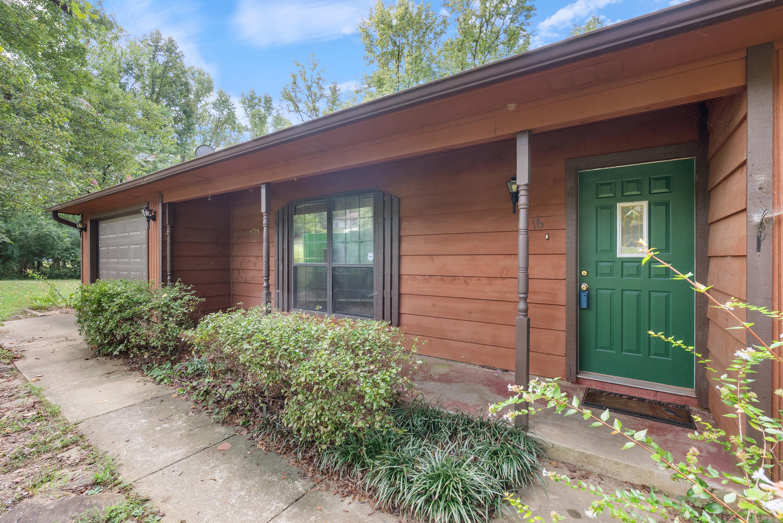 16 Linda Ln W  Vilonia, AR