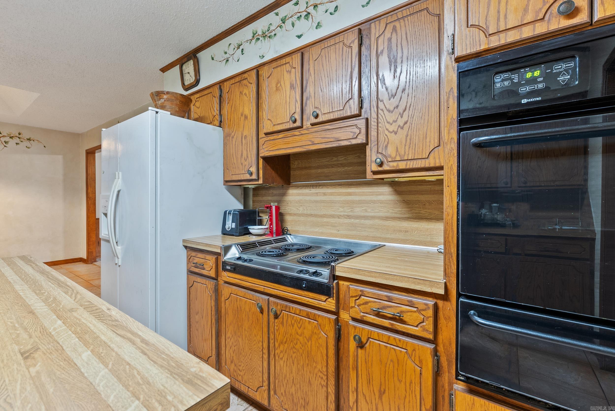 16 Linda Ln W  Vilonia, AR