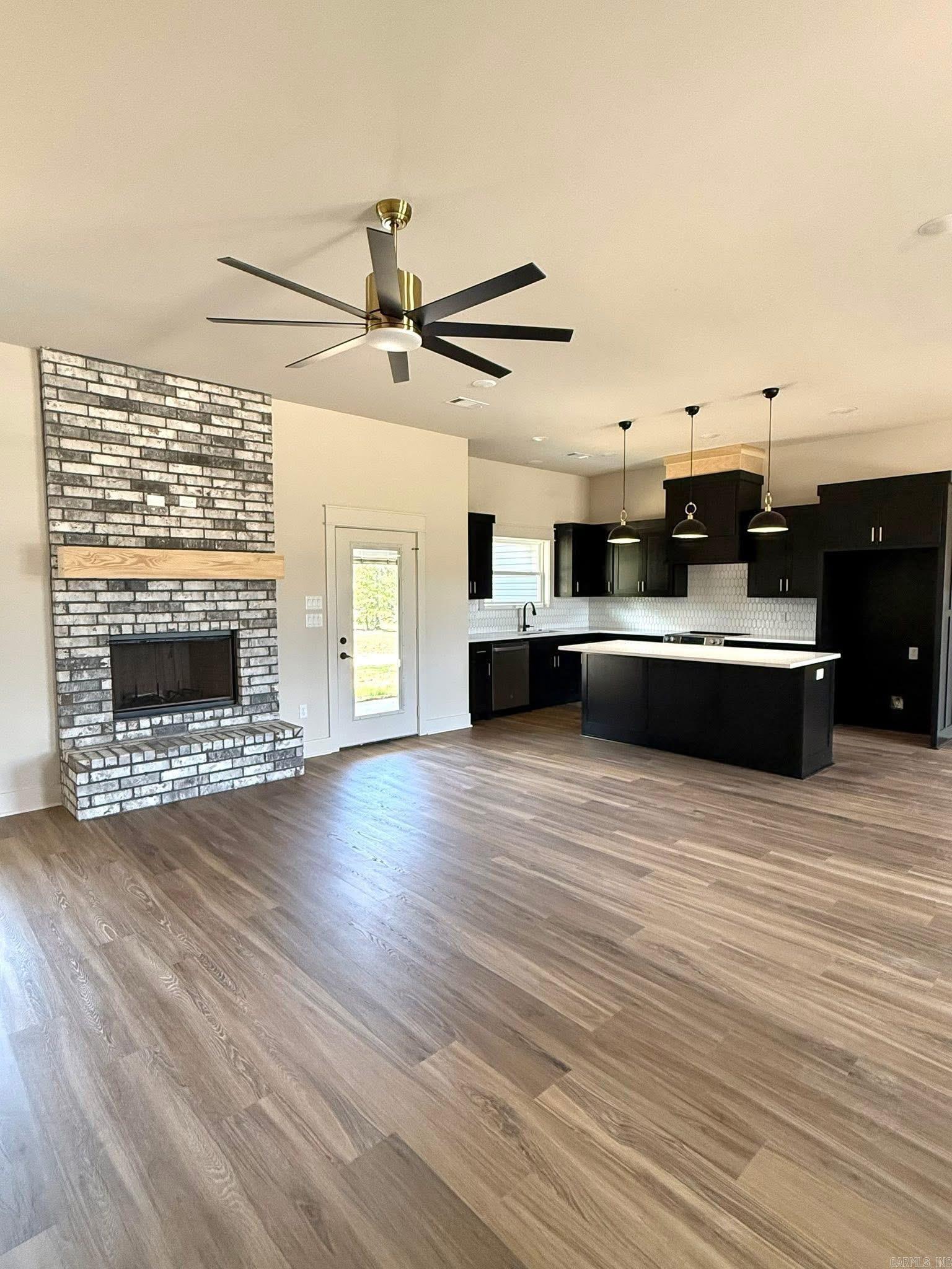 1076 Creekwood Circle  Bauxite, AR