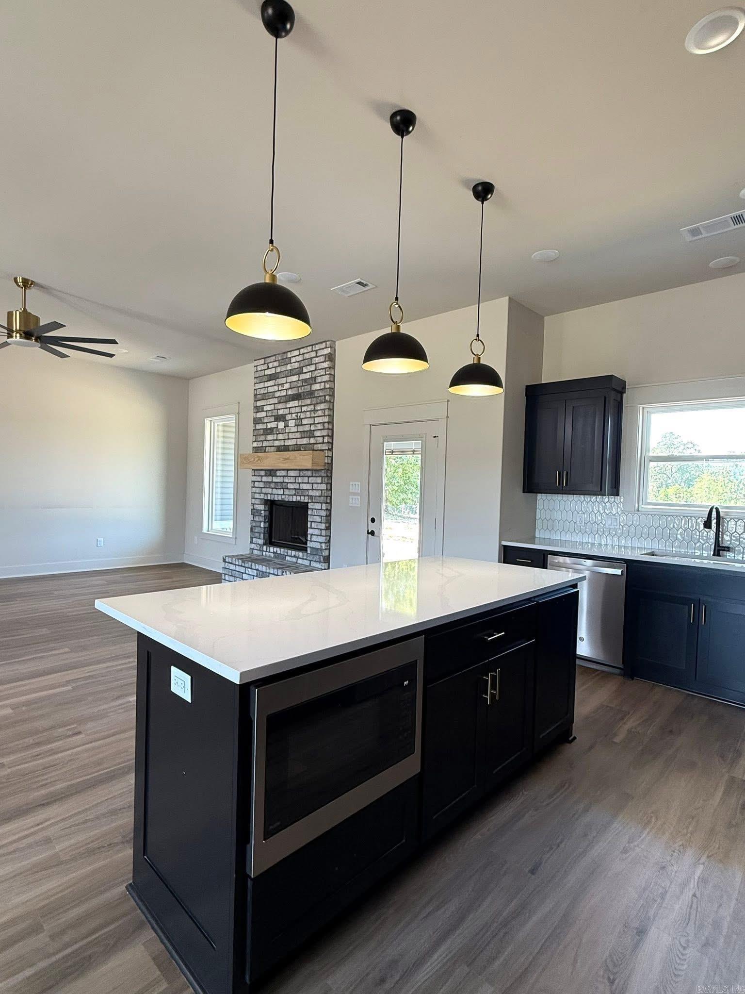 1076 Creekwood Circle  Bauxite, AR