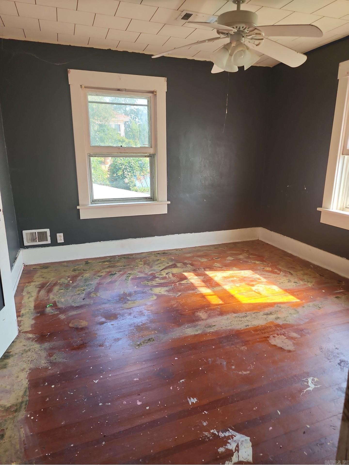 200 N 6th  Paragould, AR